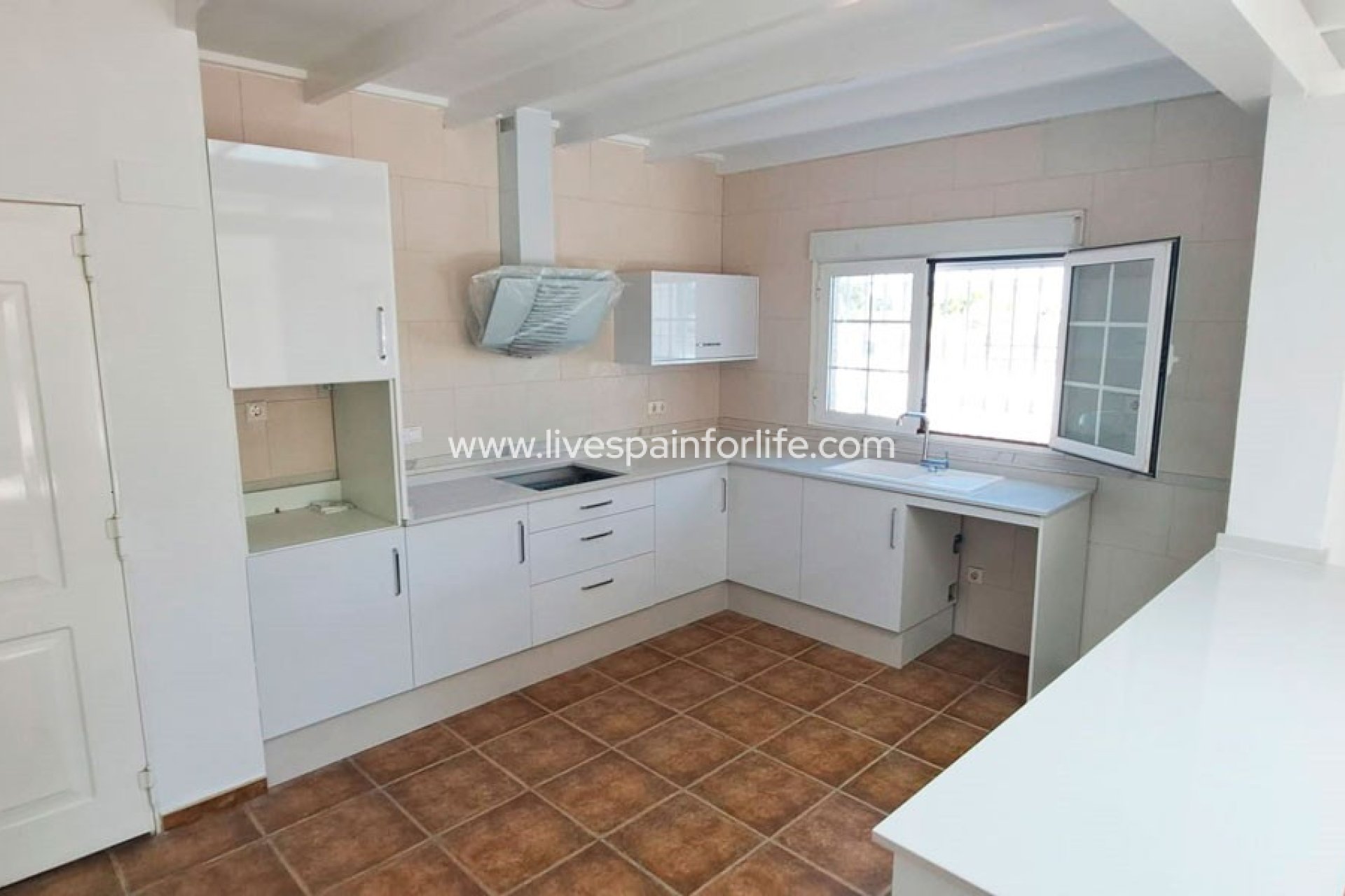 Resale - Country Property -
Catral