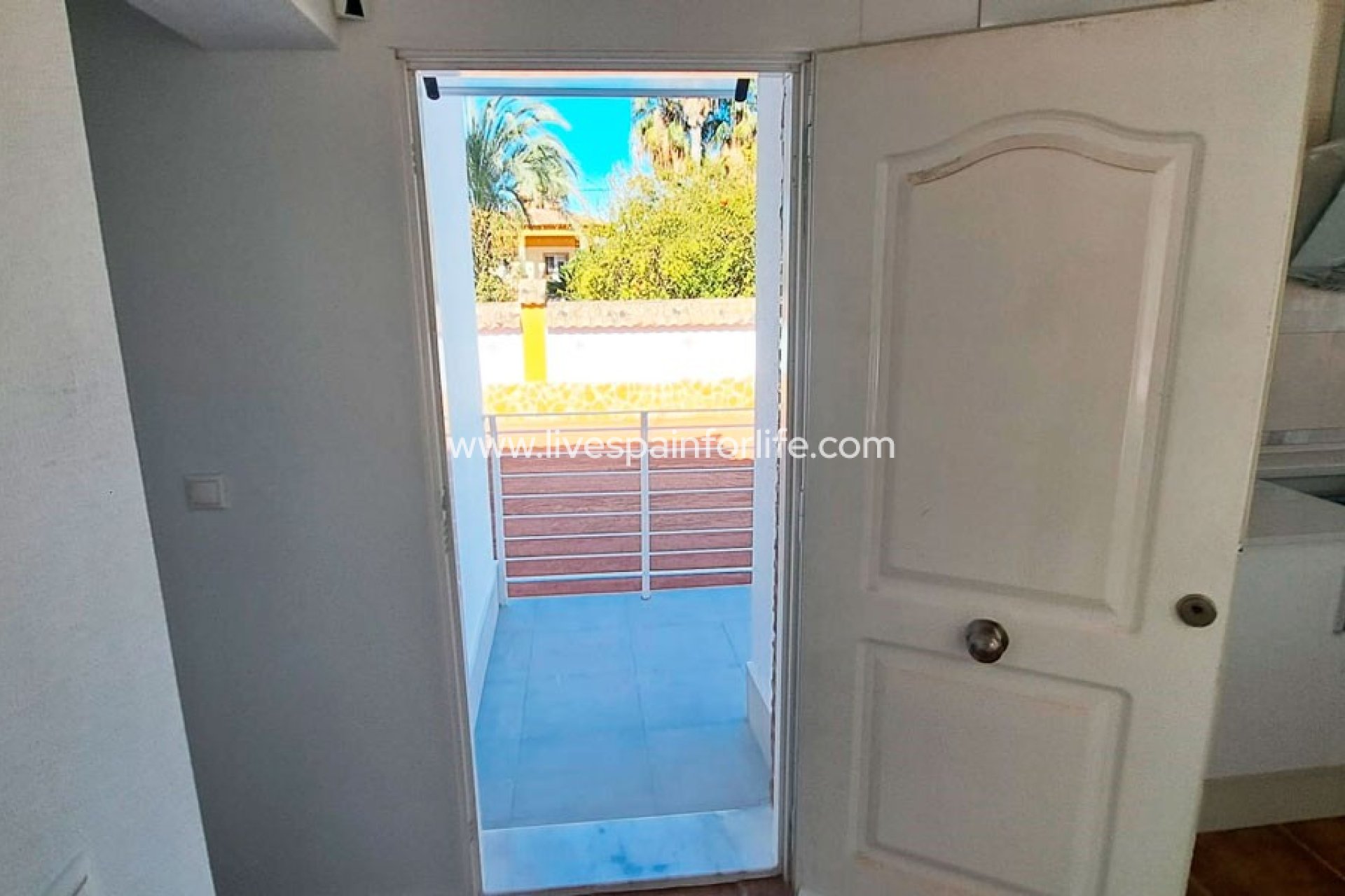 Resale - Country Property -
Catral
