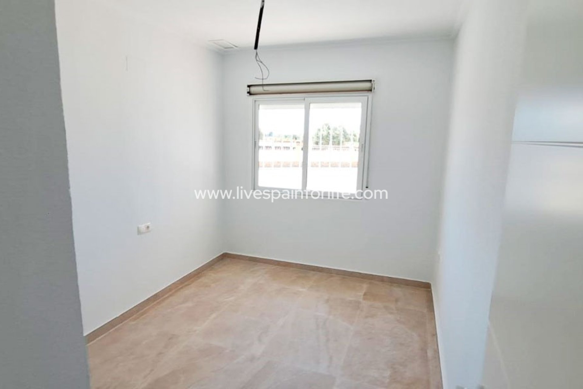 Resale - Country Property -
Catral