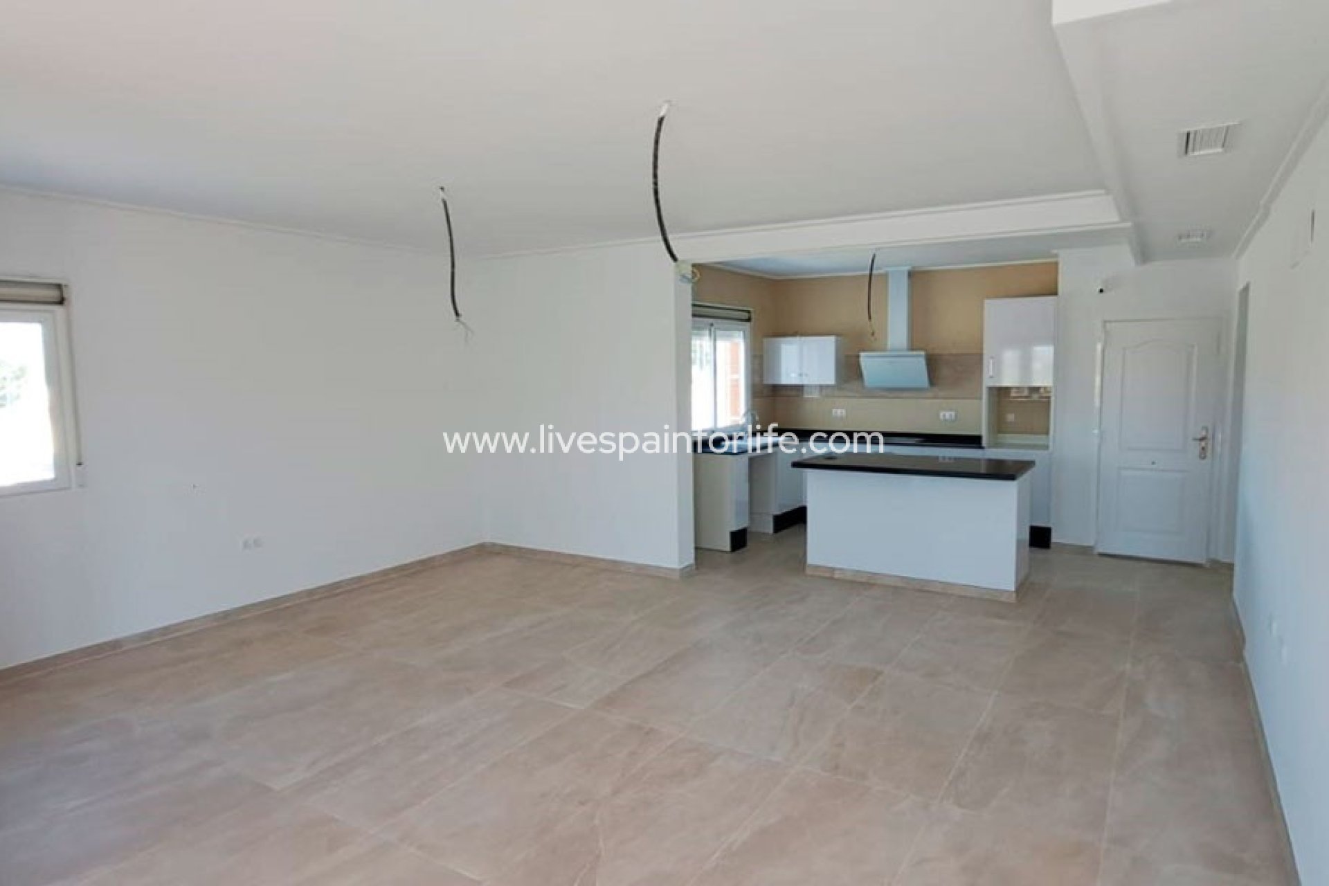 Resale - Country Property -
Catral