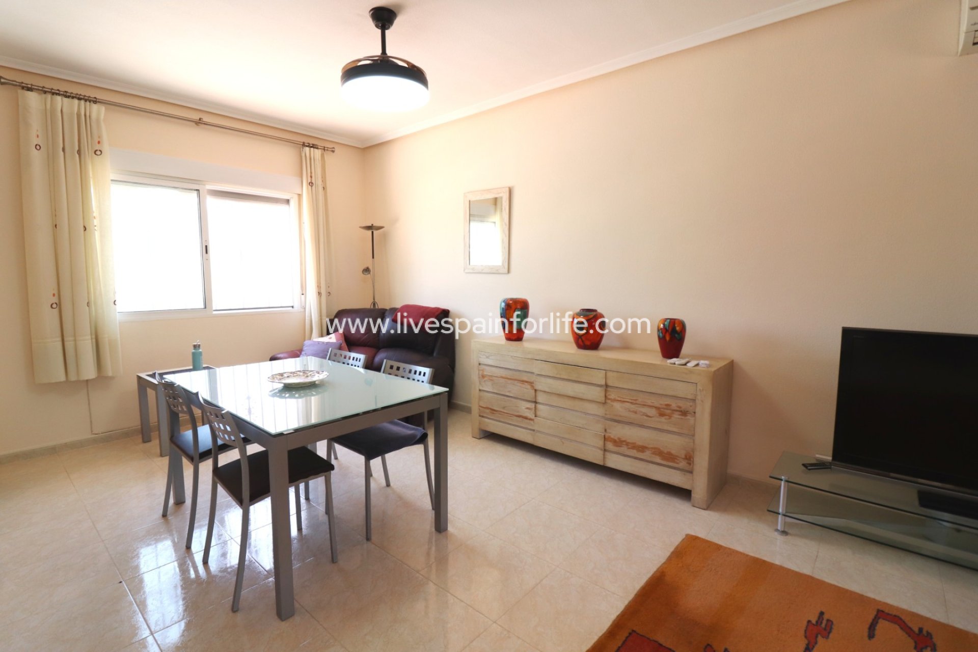 Resale - Country Property -
Catral