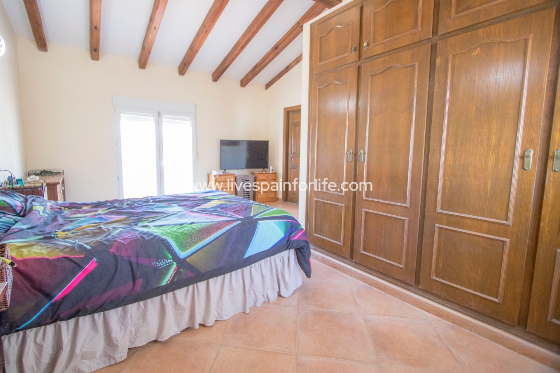 Resale - Country Property -
Catral
