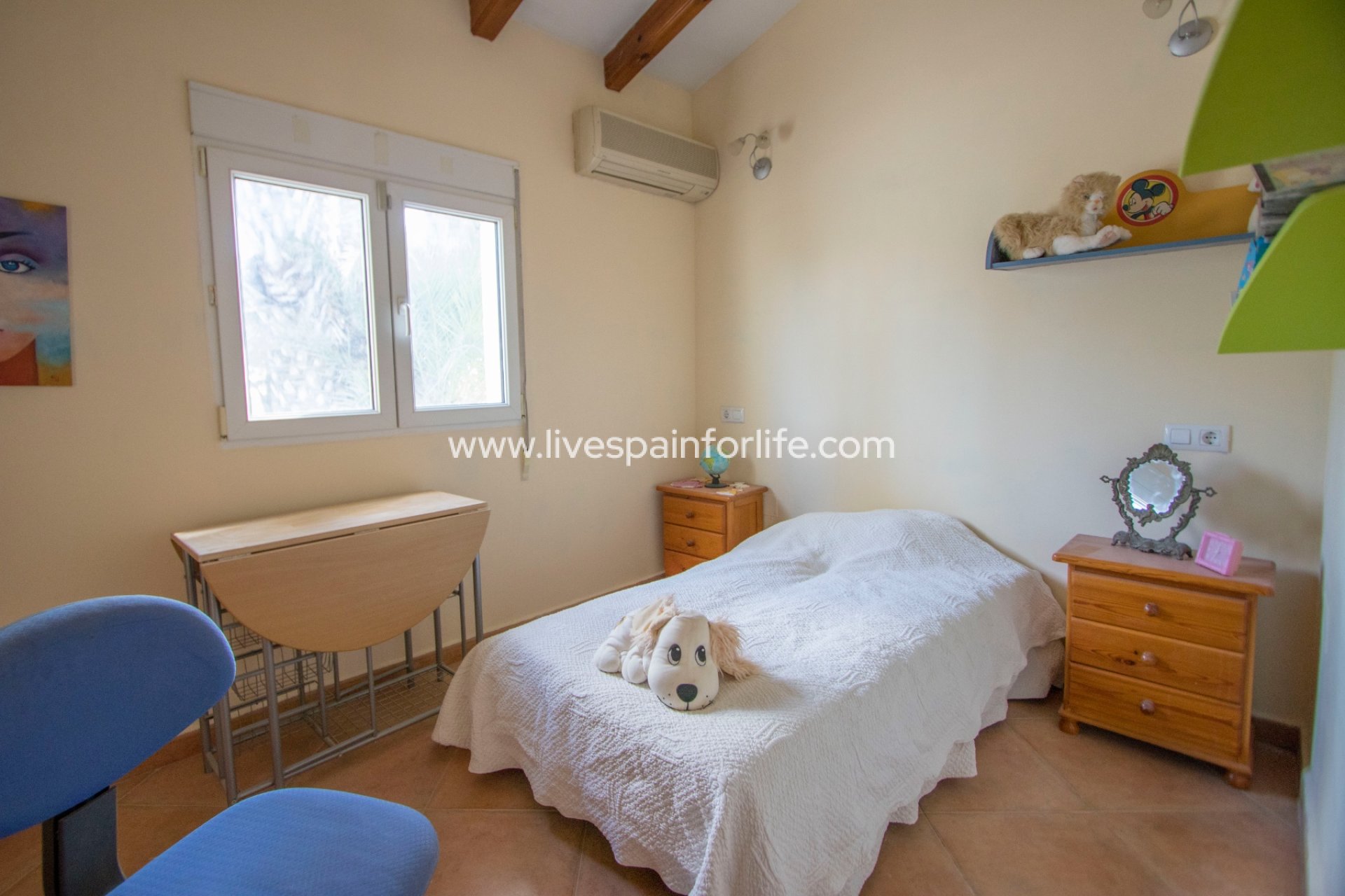Resale - Country Property -
Catral
