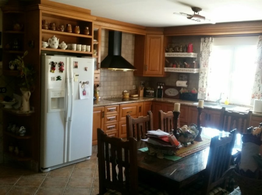 Resale - Country Property -
Catral