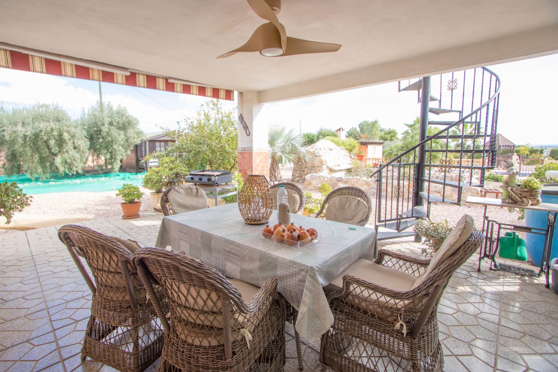 Resale - Country Property -
Crevillent