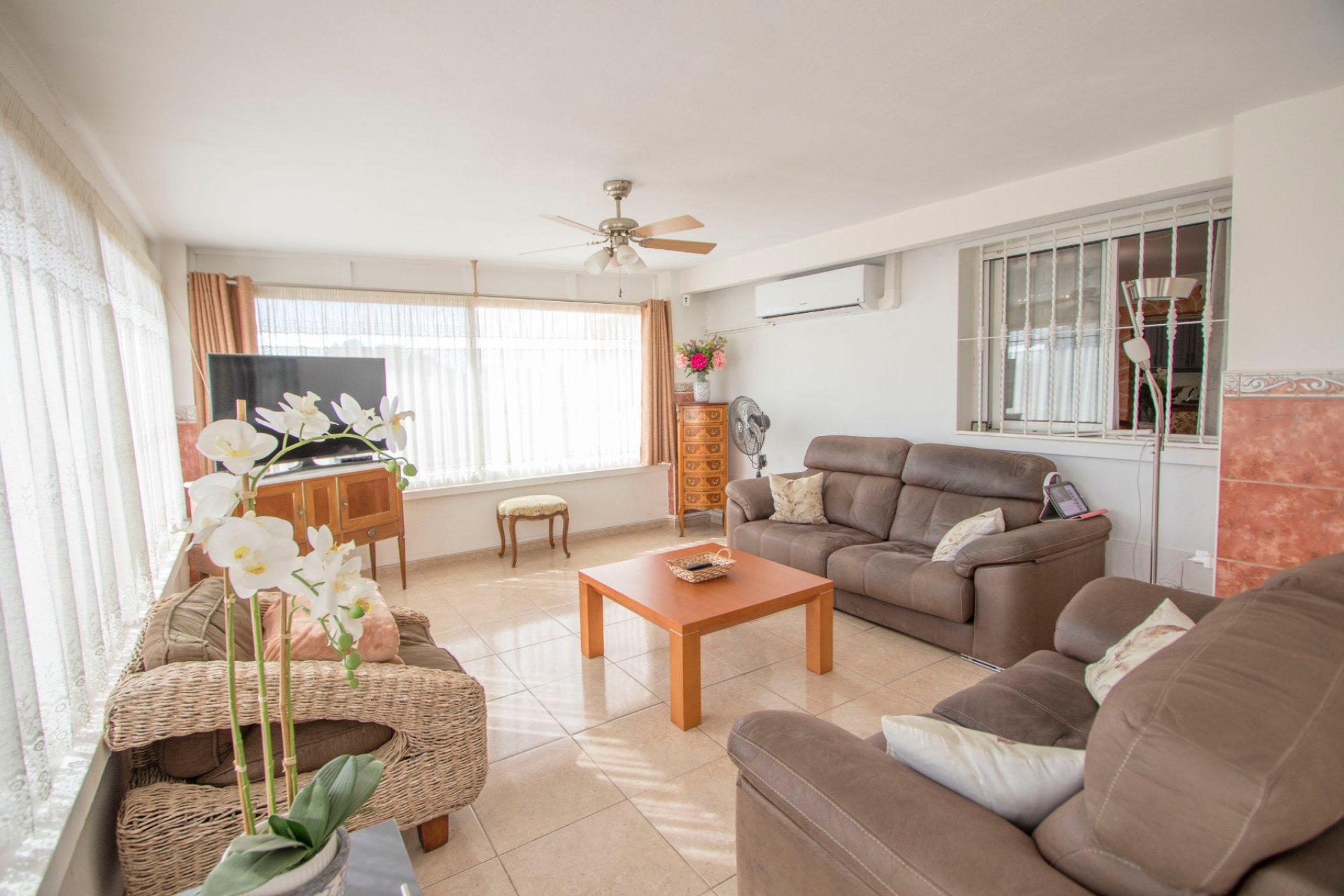 Resale - Country Property -
Crevillent