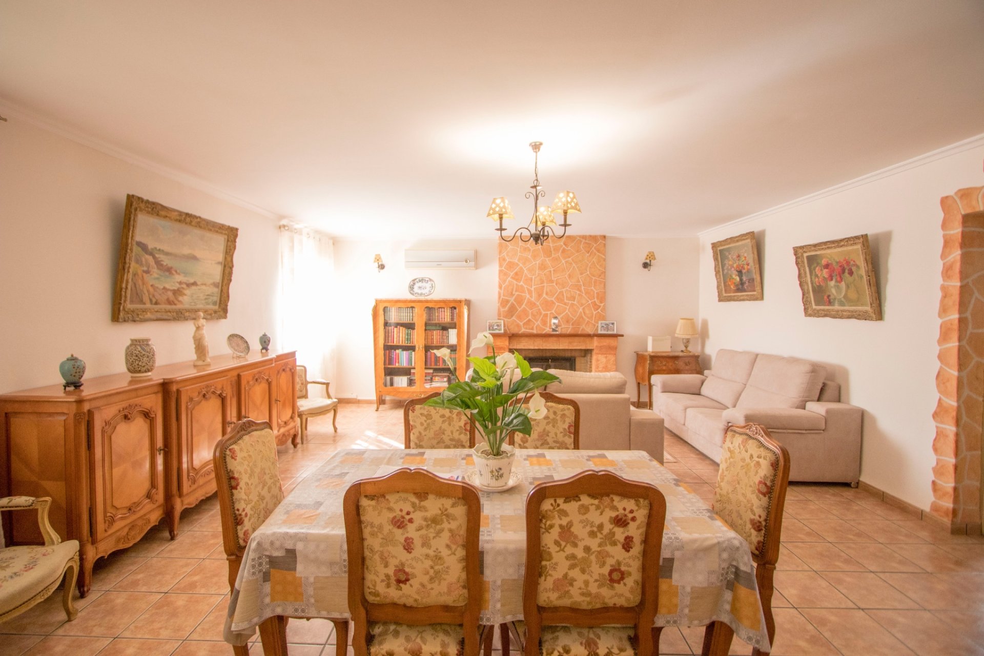 Resale - Country Property -
Crevillent