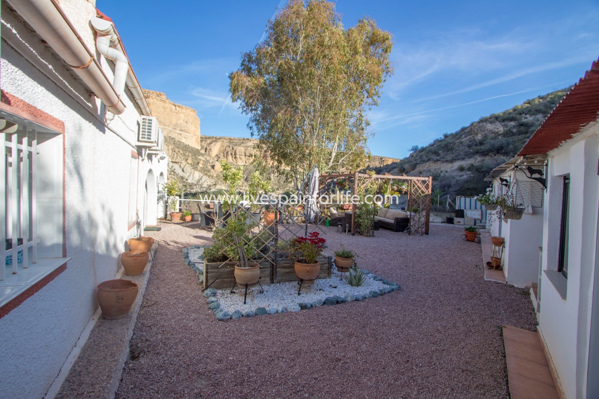 Resale - Country Property -
Crevillent