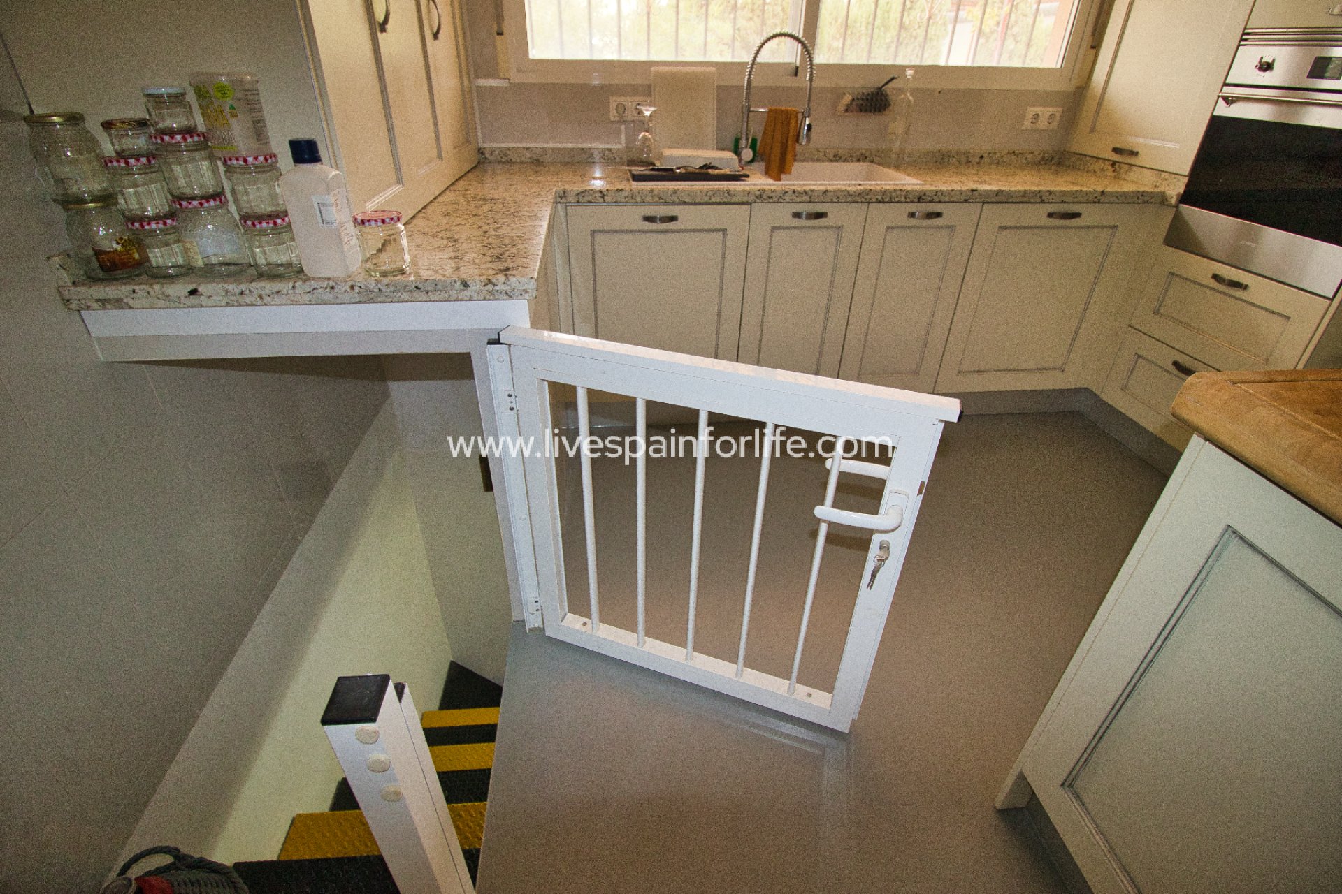 Resale - Country Property -
Crevillent