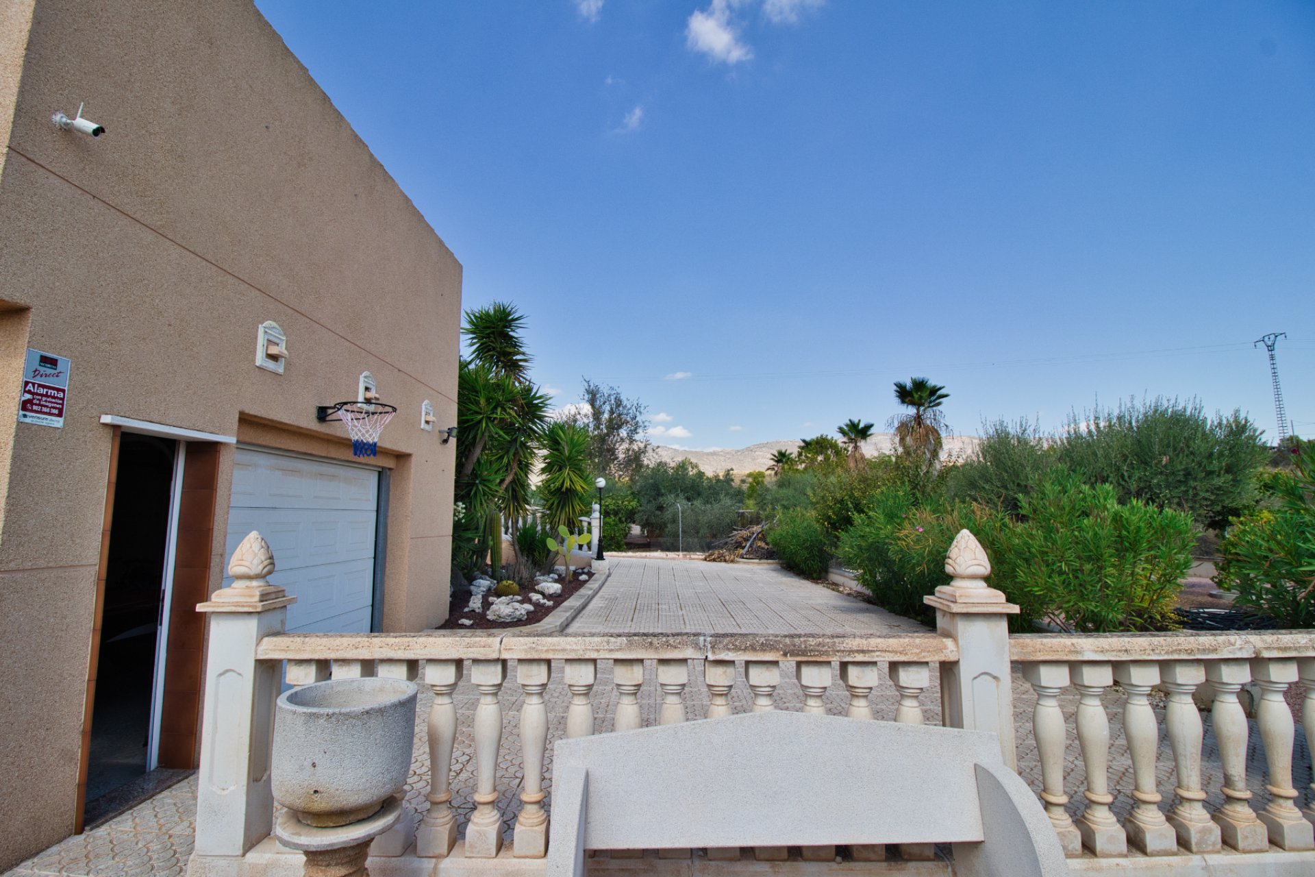 Resale - Country Property -
Crevillent