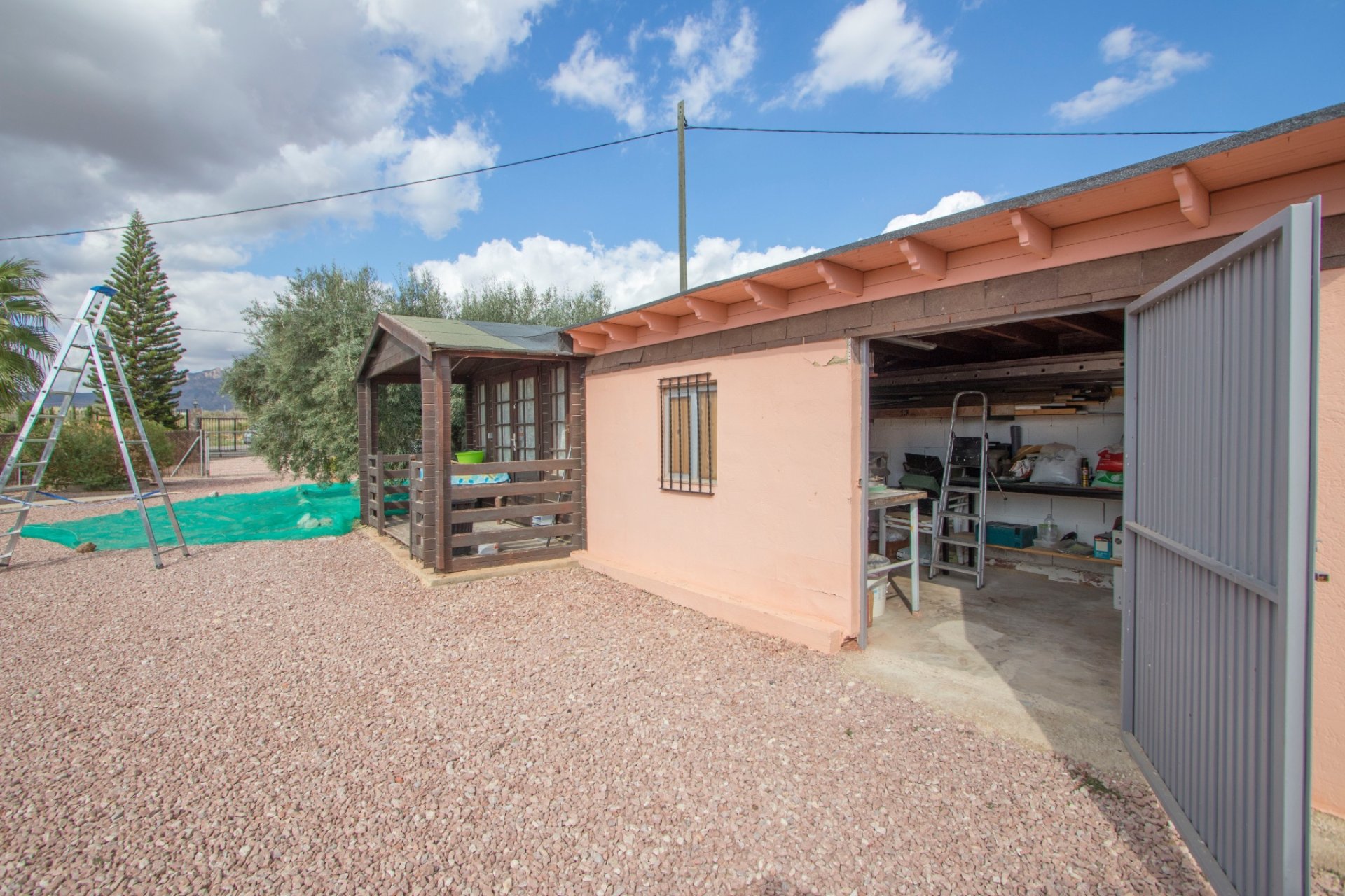 Resale - Country Property -
Crevillent