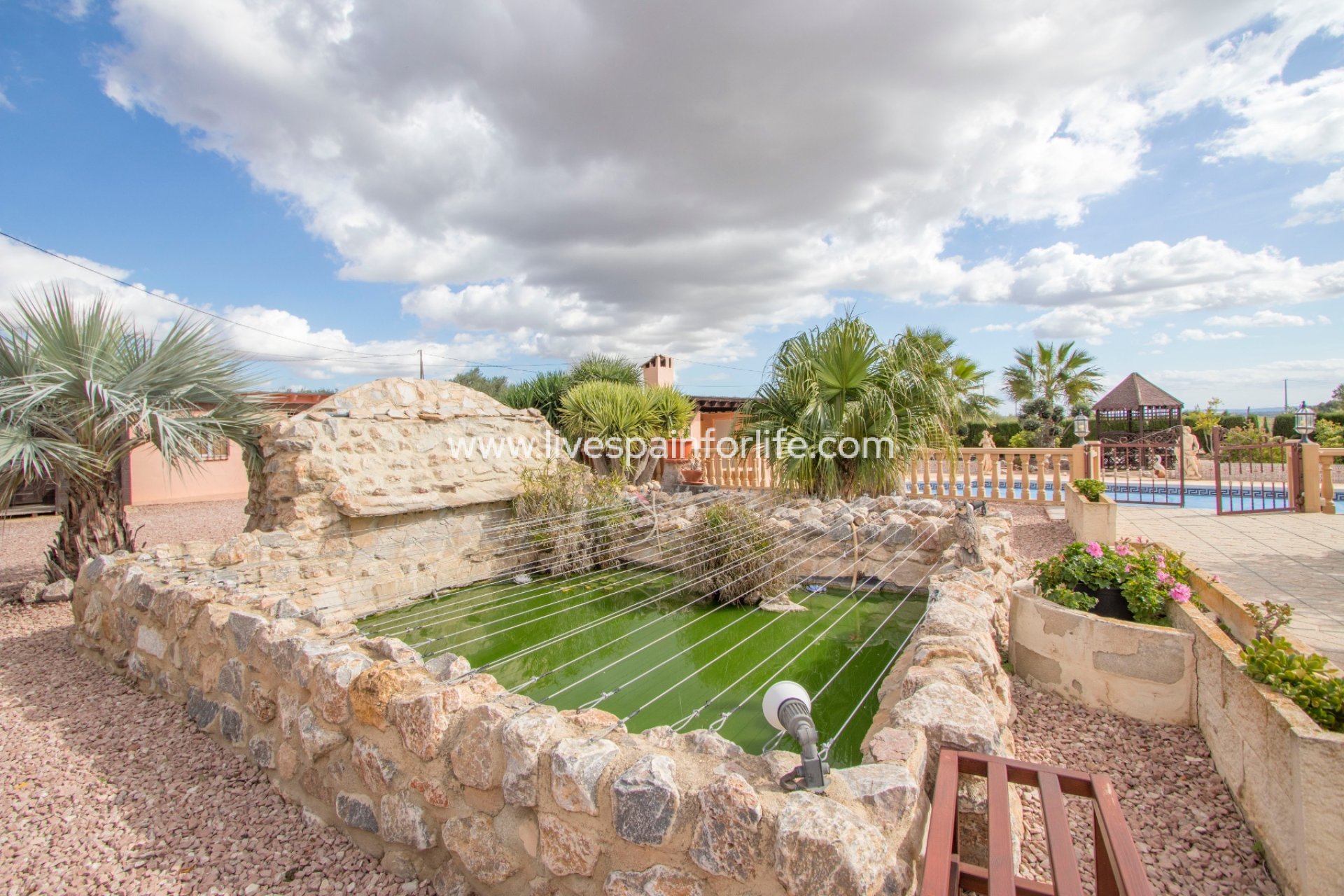 Resale - Country Property -
Crevillent