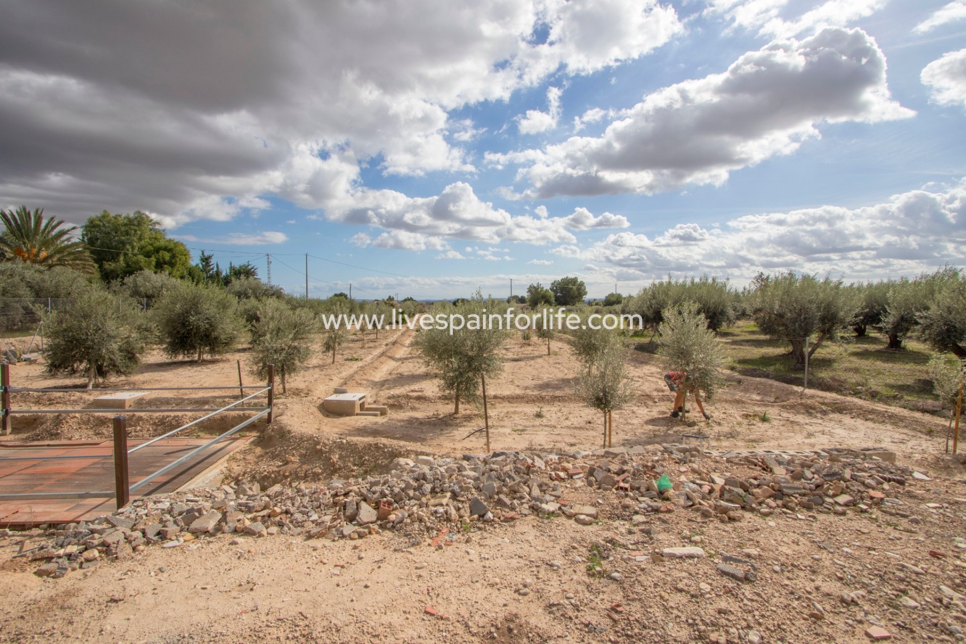 Resale - Country Property -
Crevillent