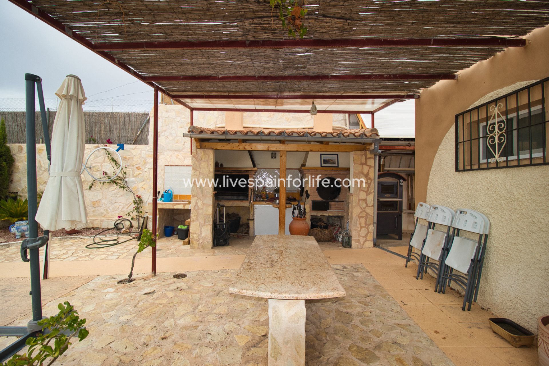 Resale - Country Property -
Crevillent