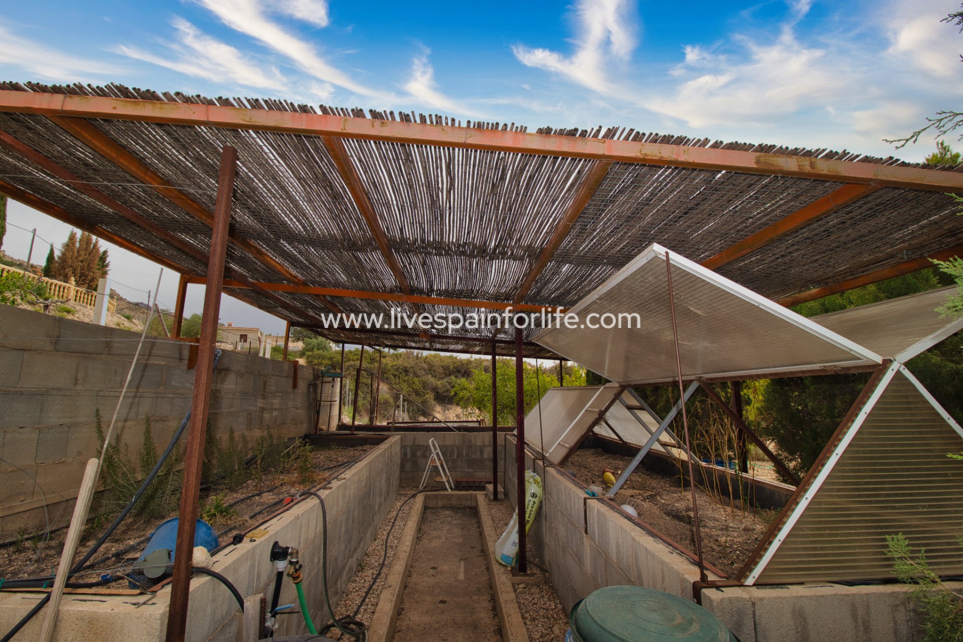 Resale - Country Property -
Crevillent