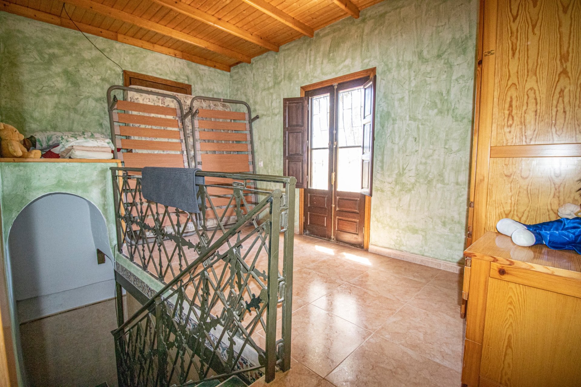 Resale - Country Property -
Crevillent