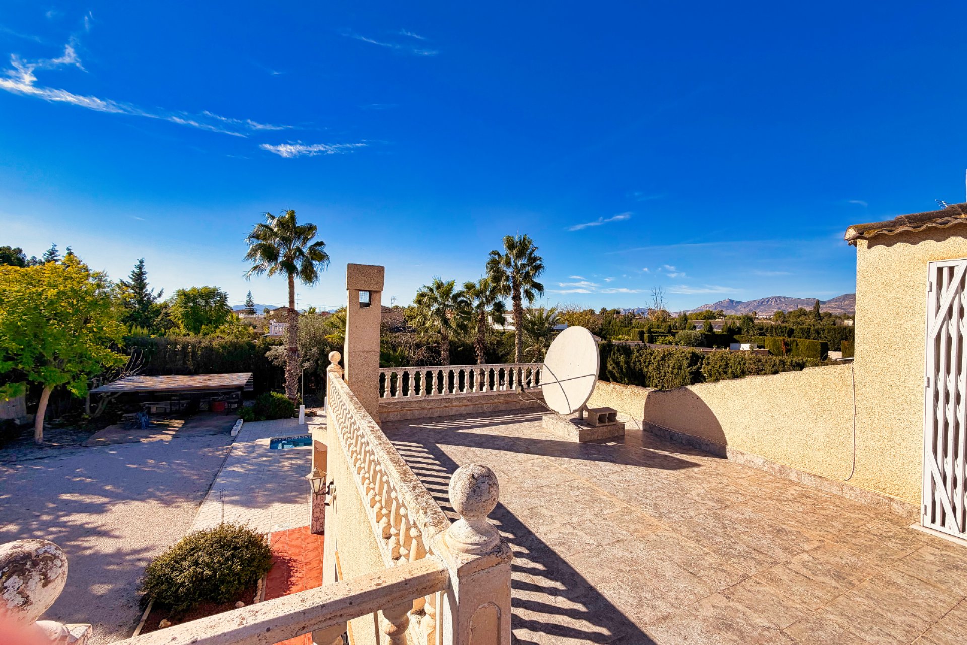 Resale - Country Property -
Crevillent