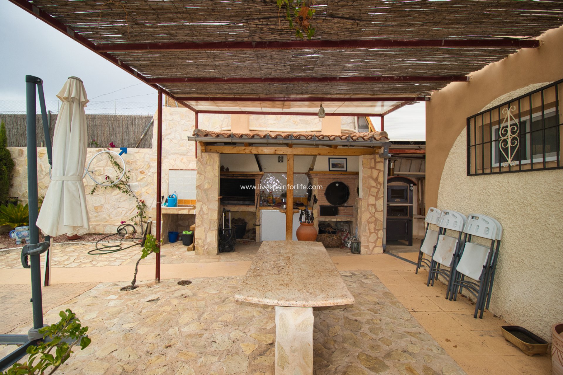 Resale - Country Property -
Crevillent