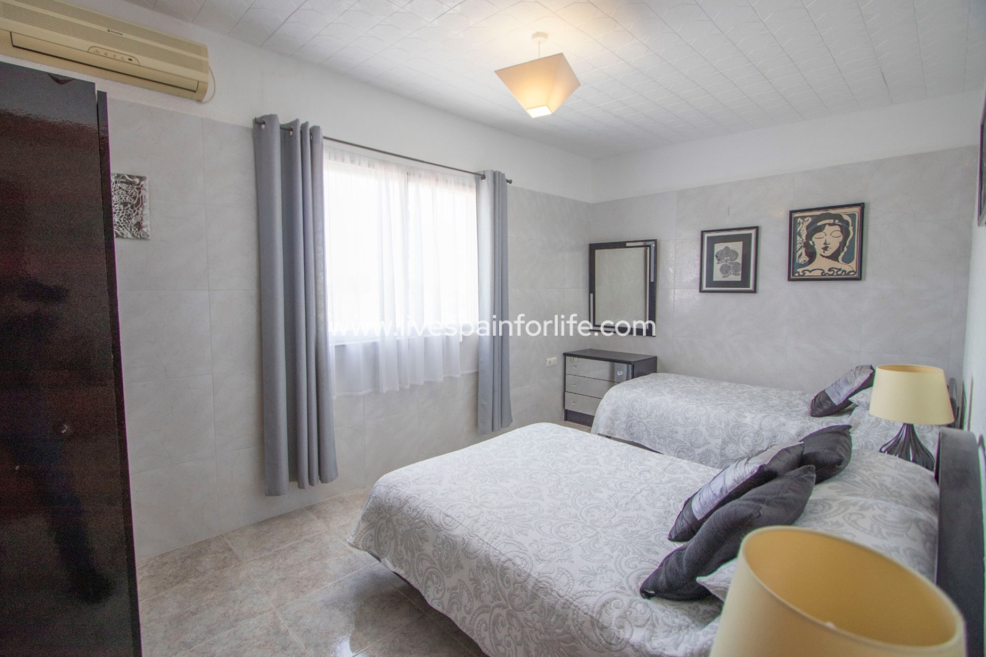 Resale - Country Property -
Crevillent