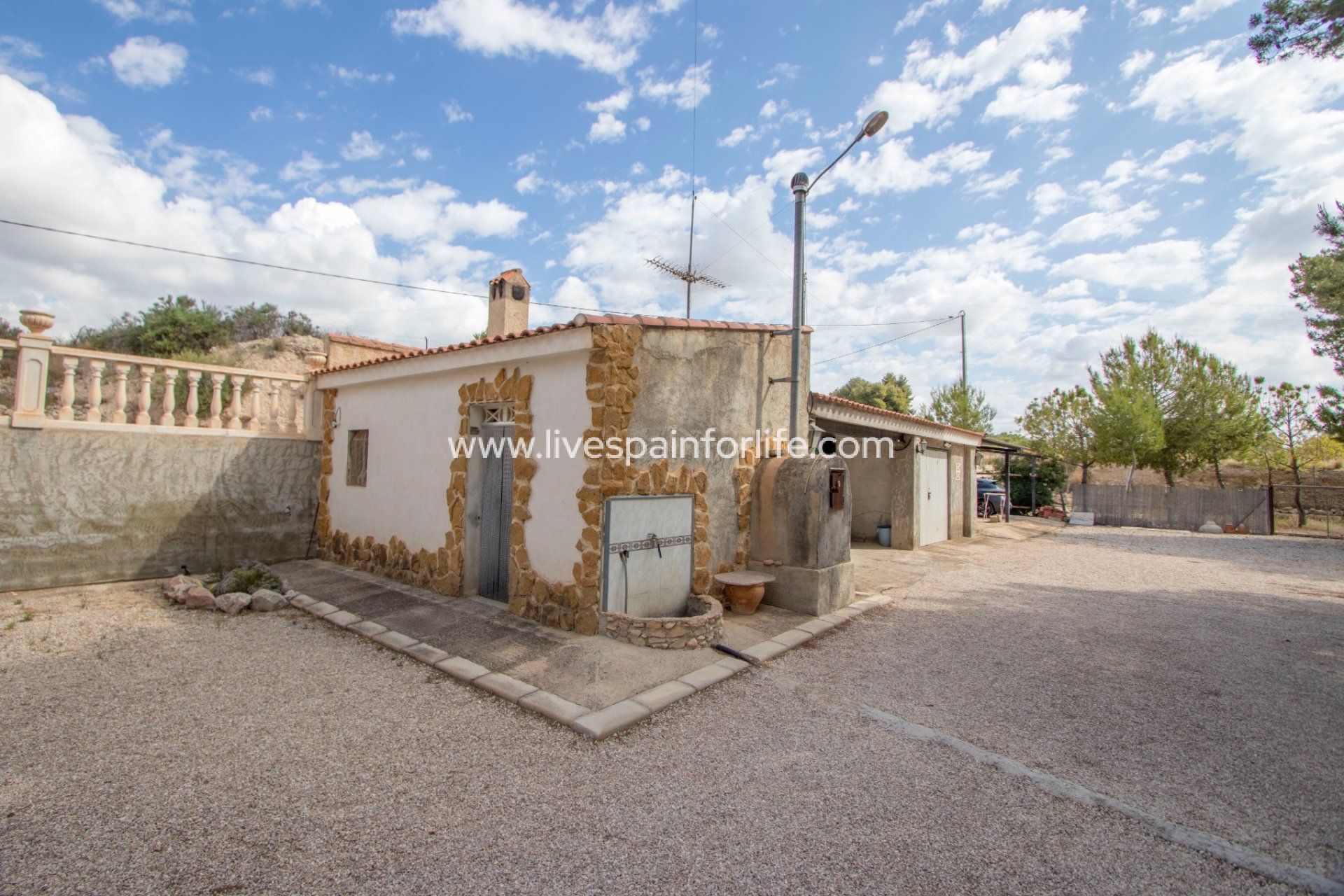 Resale - Country Property -
Crevillent