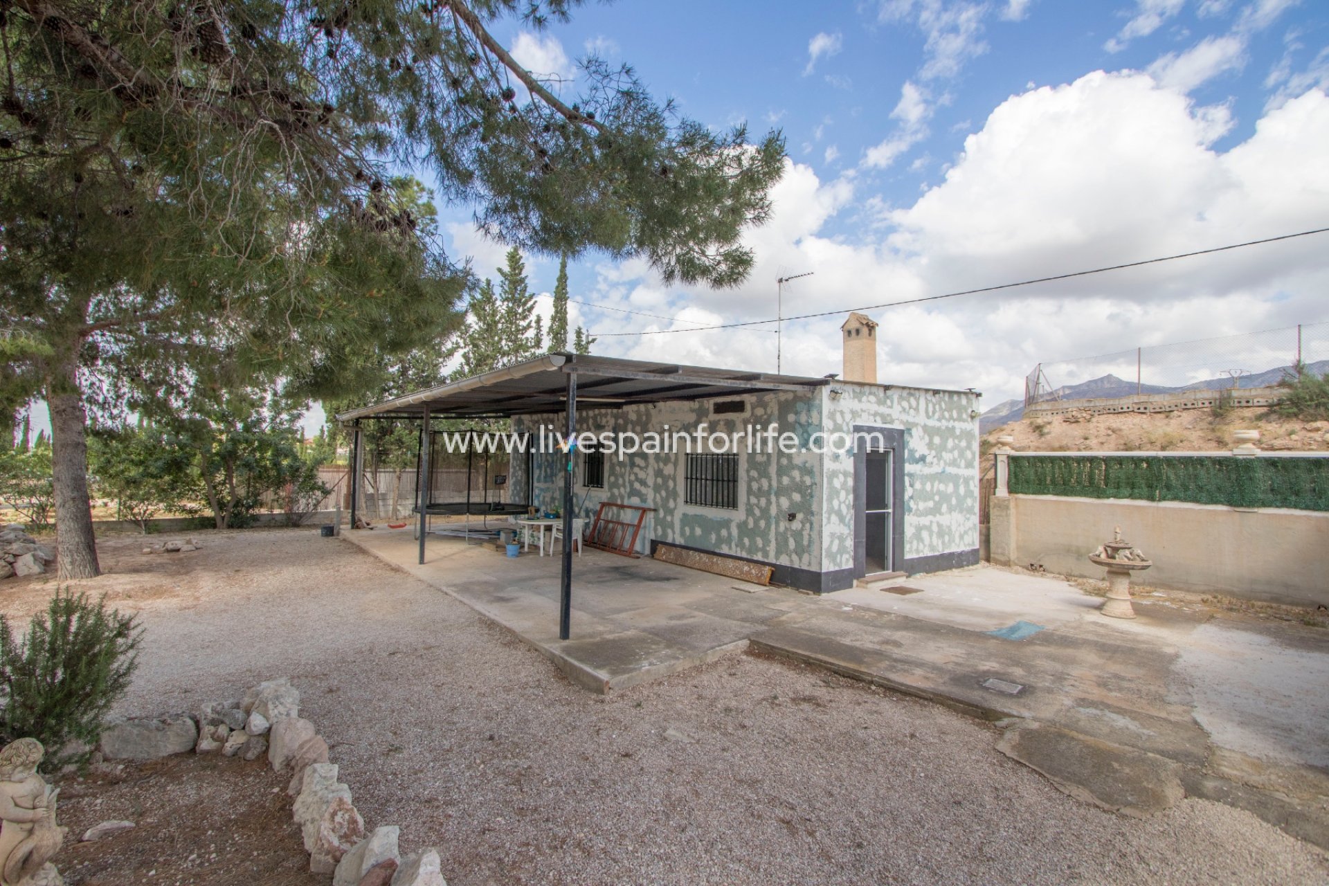 Resale - Country Property -
Crevillent