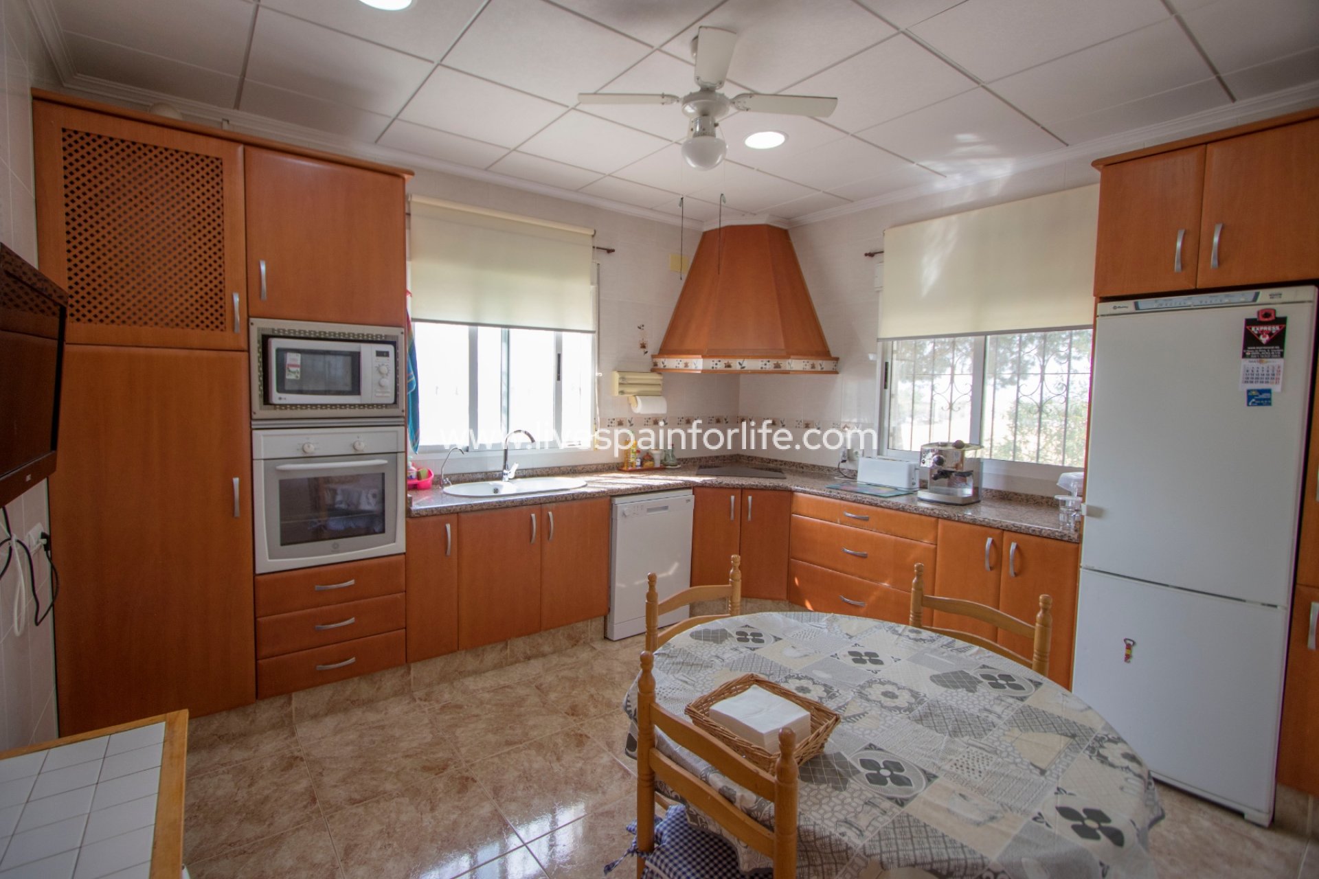 Resale - Country Property -
Crevillent