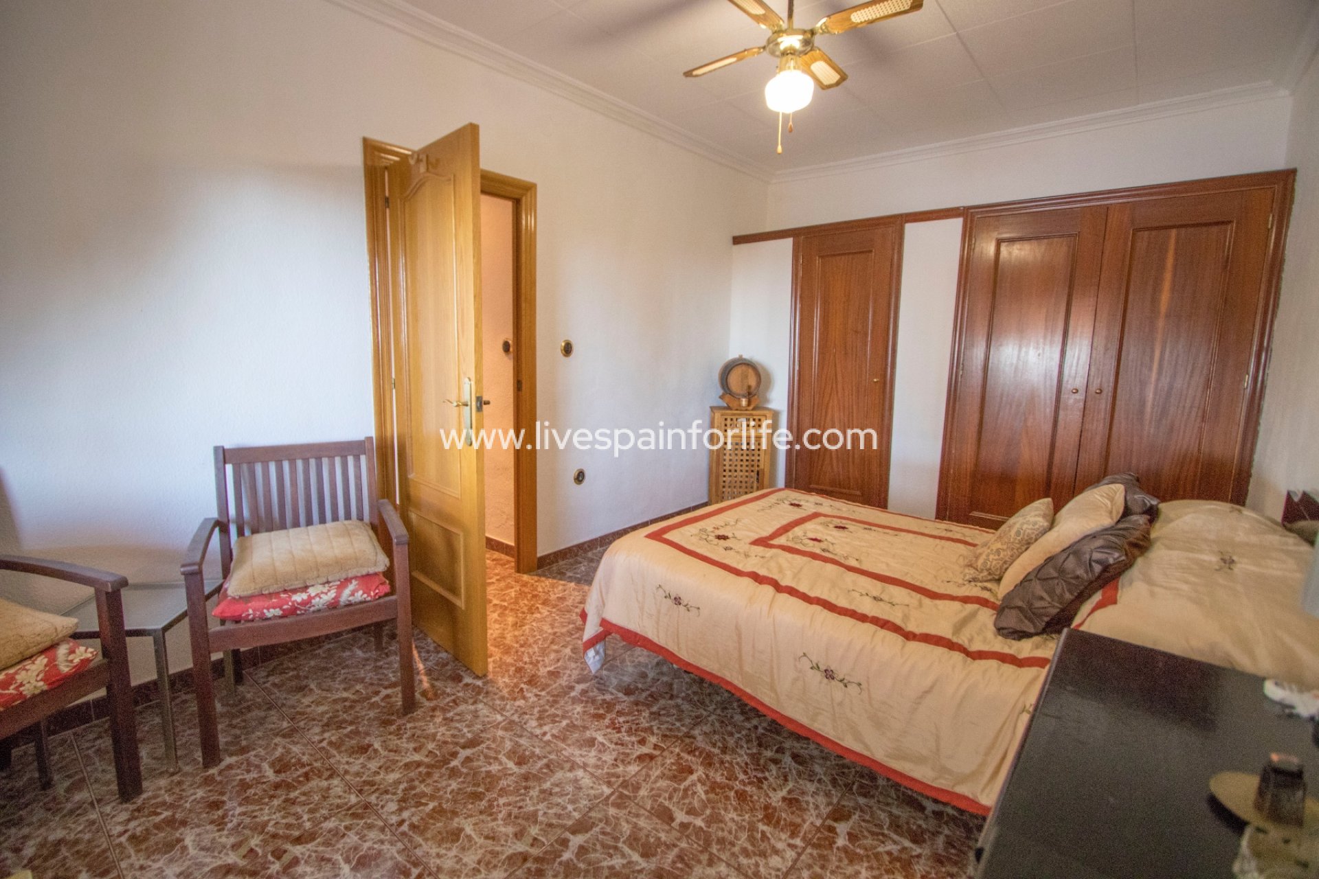 Resale - Country Property -
Crevillent