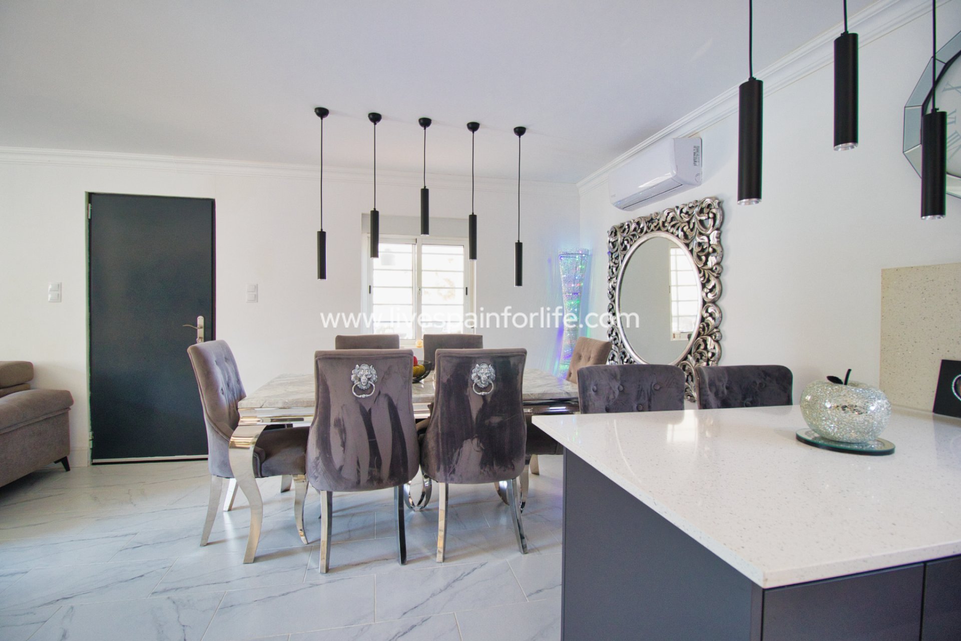 Resale - Country Property -
Crevillent