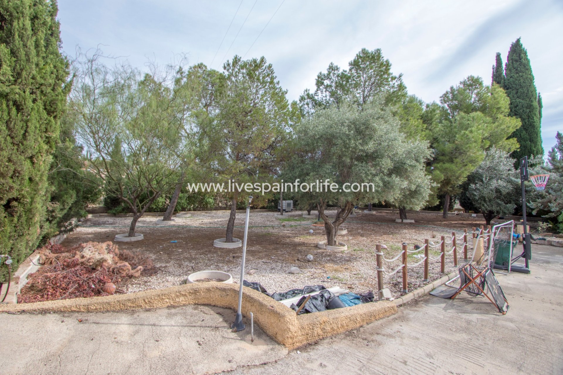 Resale - Country Property -
Crevillent