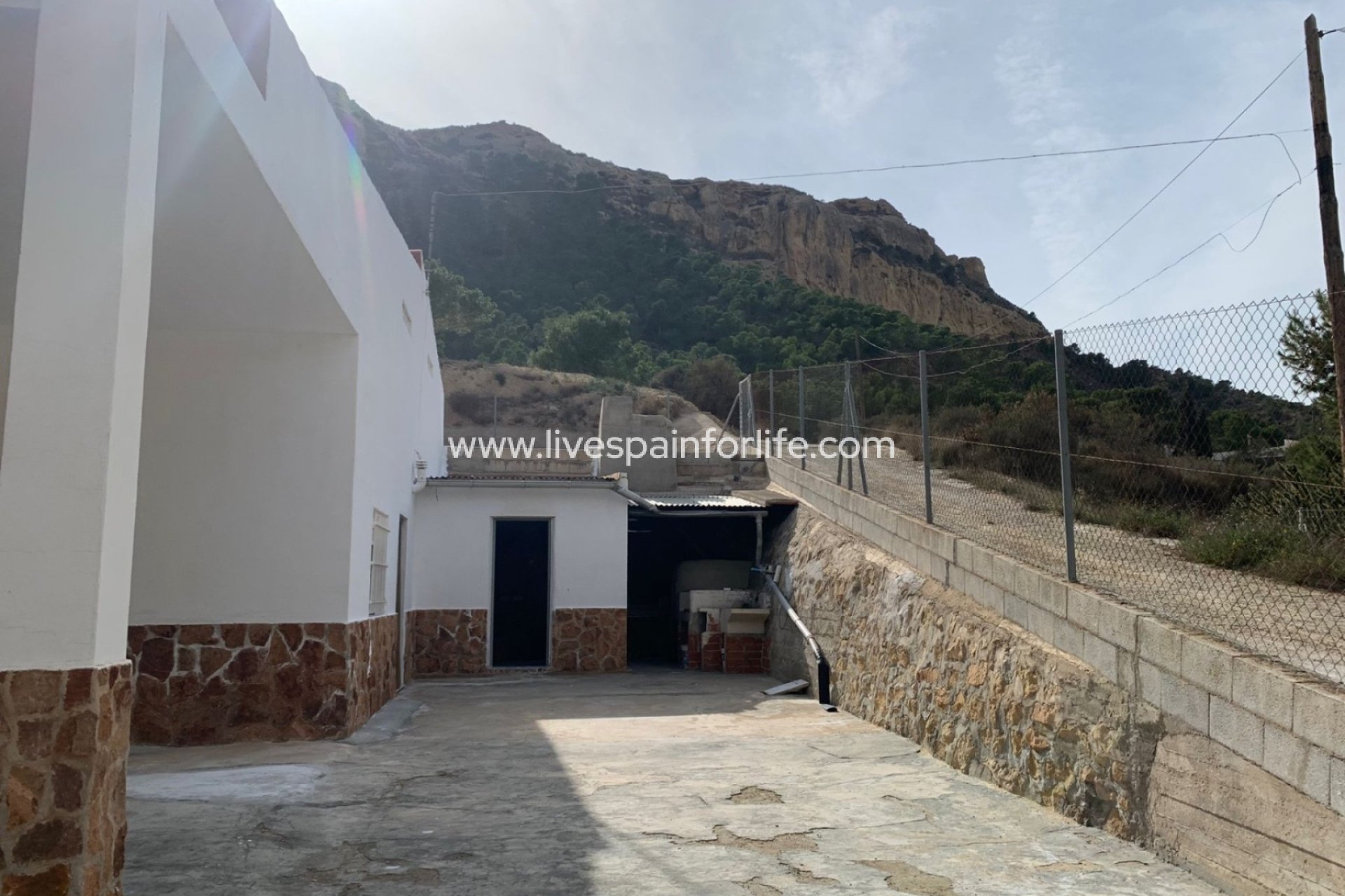 Resale - Country Property -
Crevillent