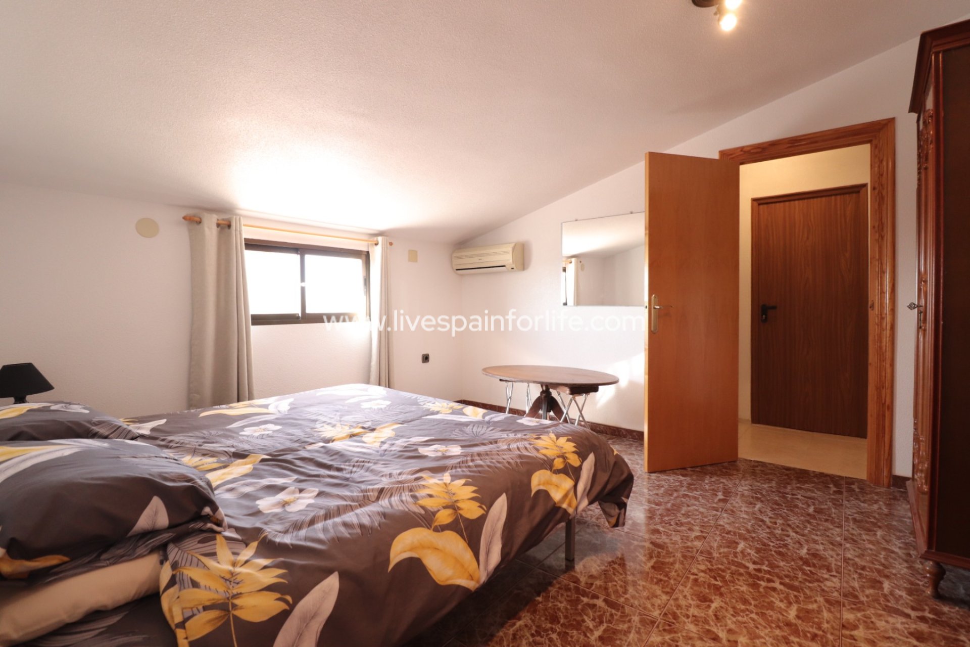 Resale - Country Property -
Crevillente - Crevillente - Country