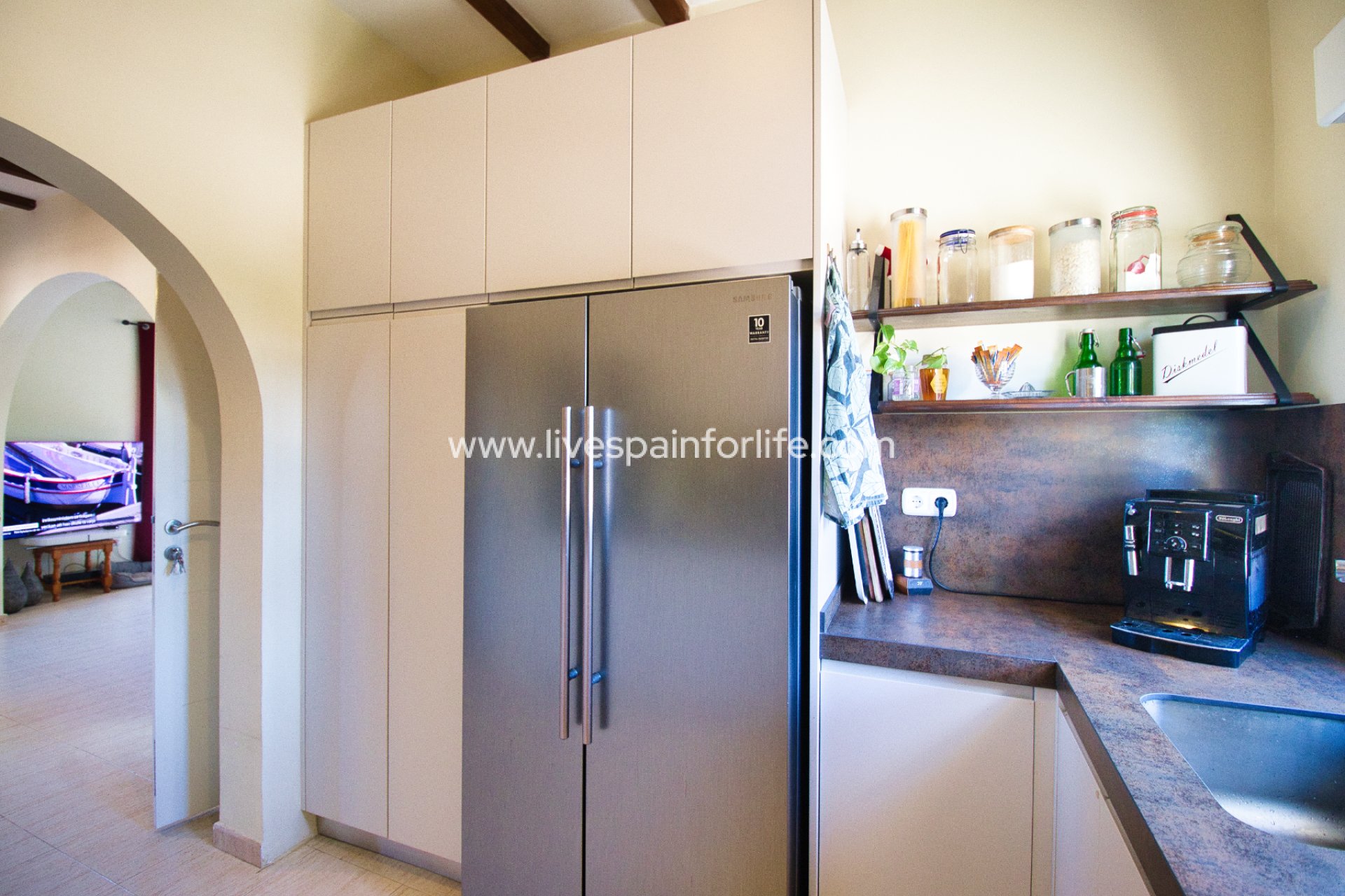 Resale - Country Property -
Daya Vieja