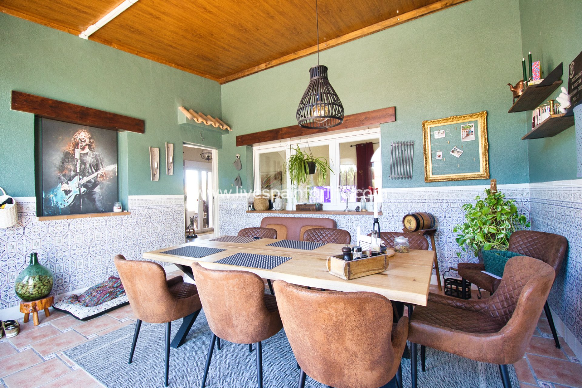 Resale - Country Property -
Daya Vieja