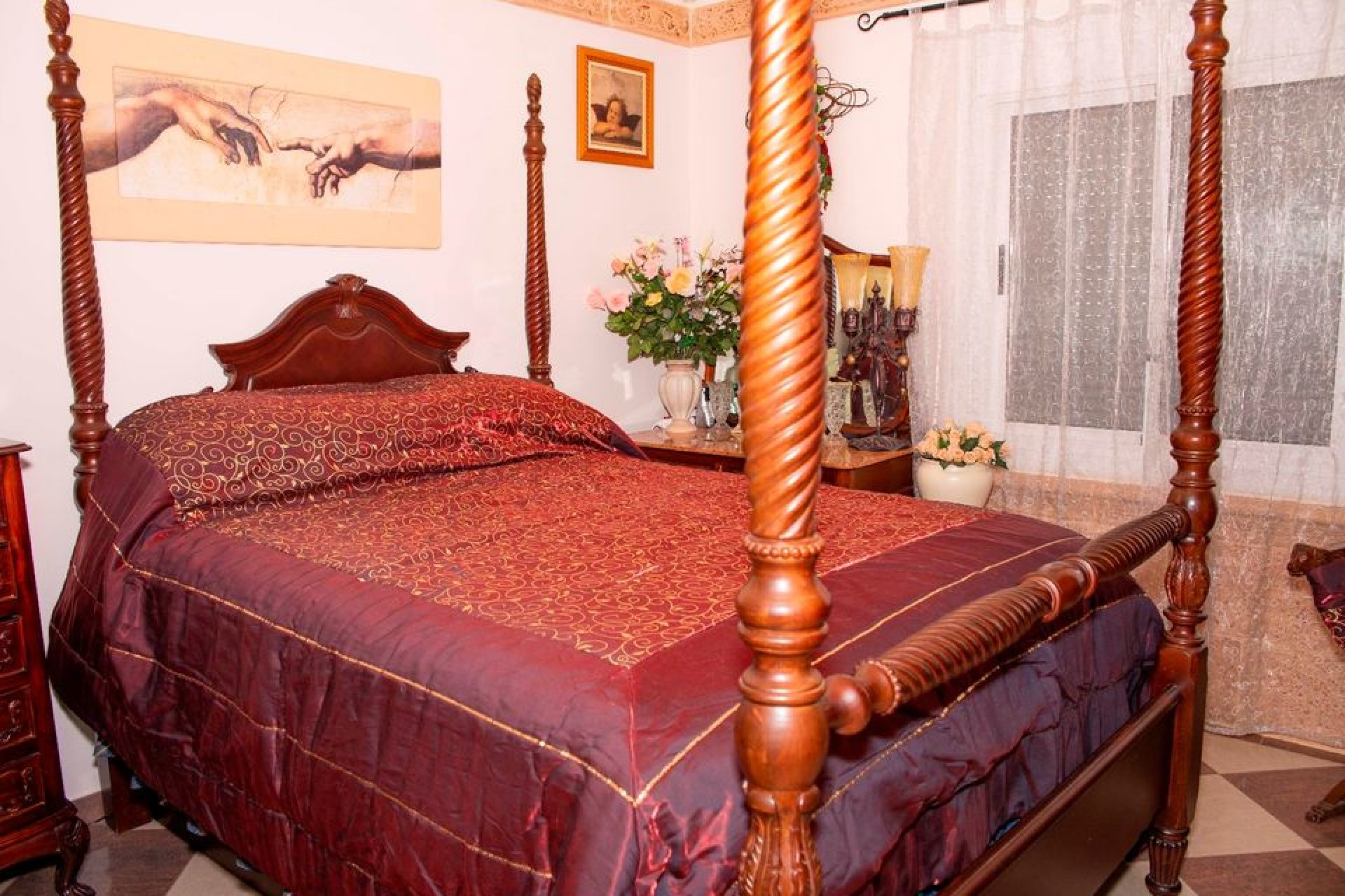 Resale - Country Property -
Dolores