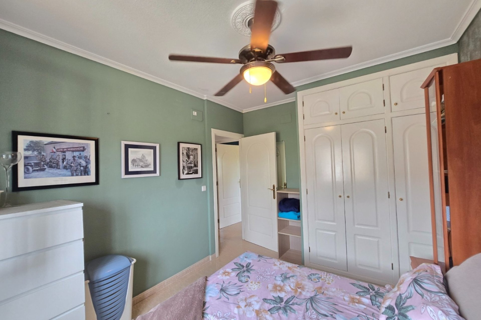 Resale - Country Property -
Dolores