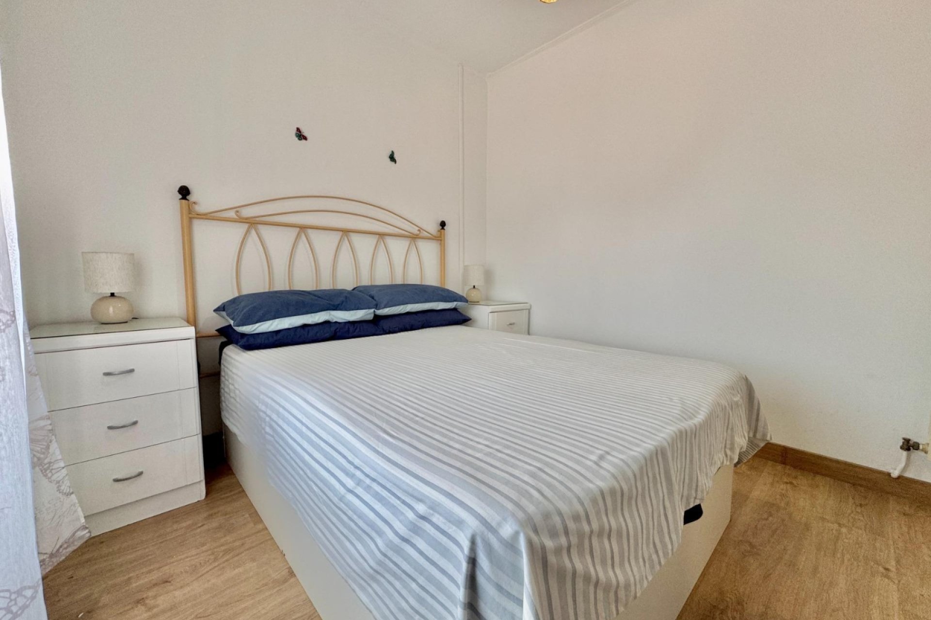 Resale - Country Property -
Dolores