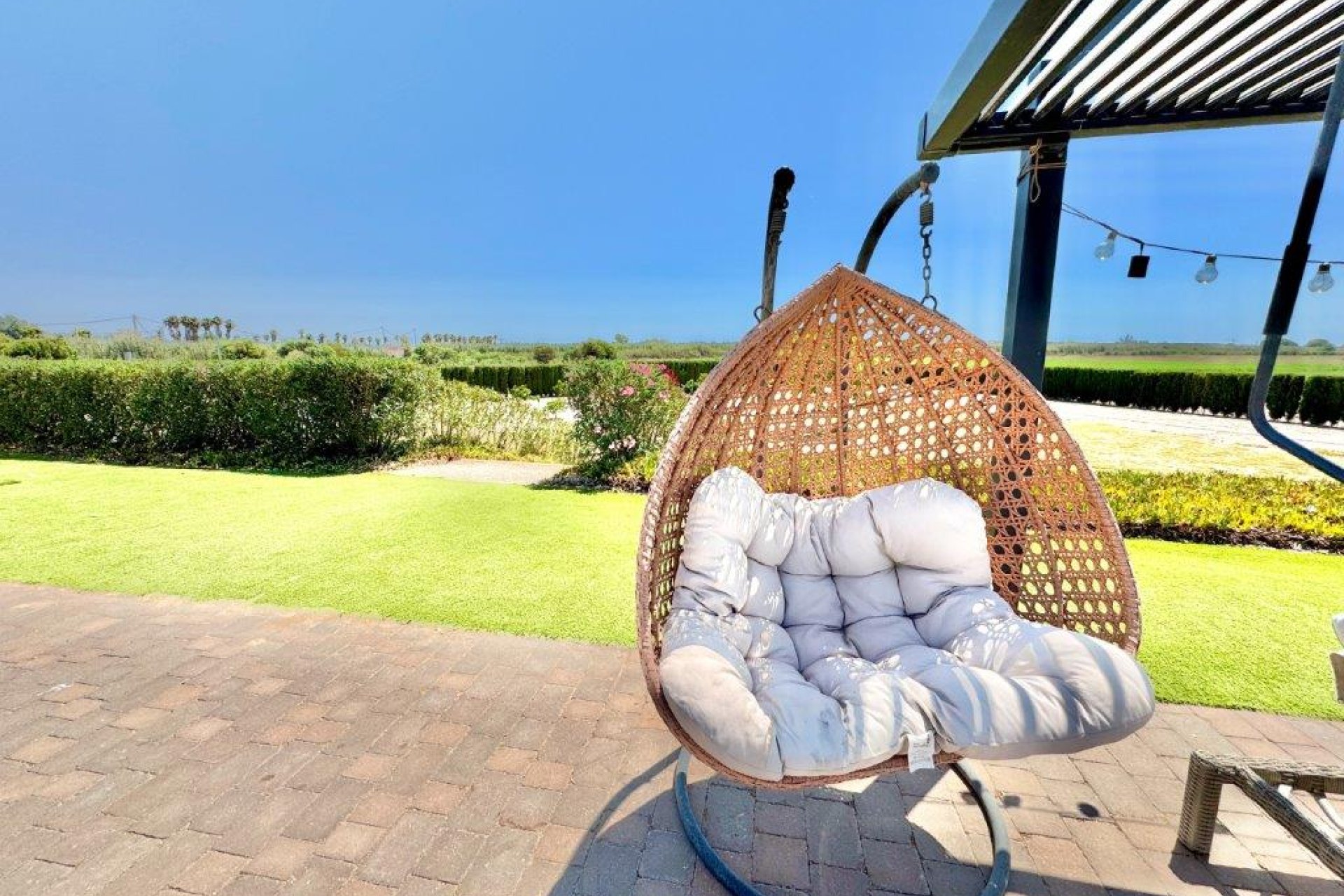 Resale - Country Property -
Dolores