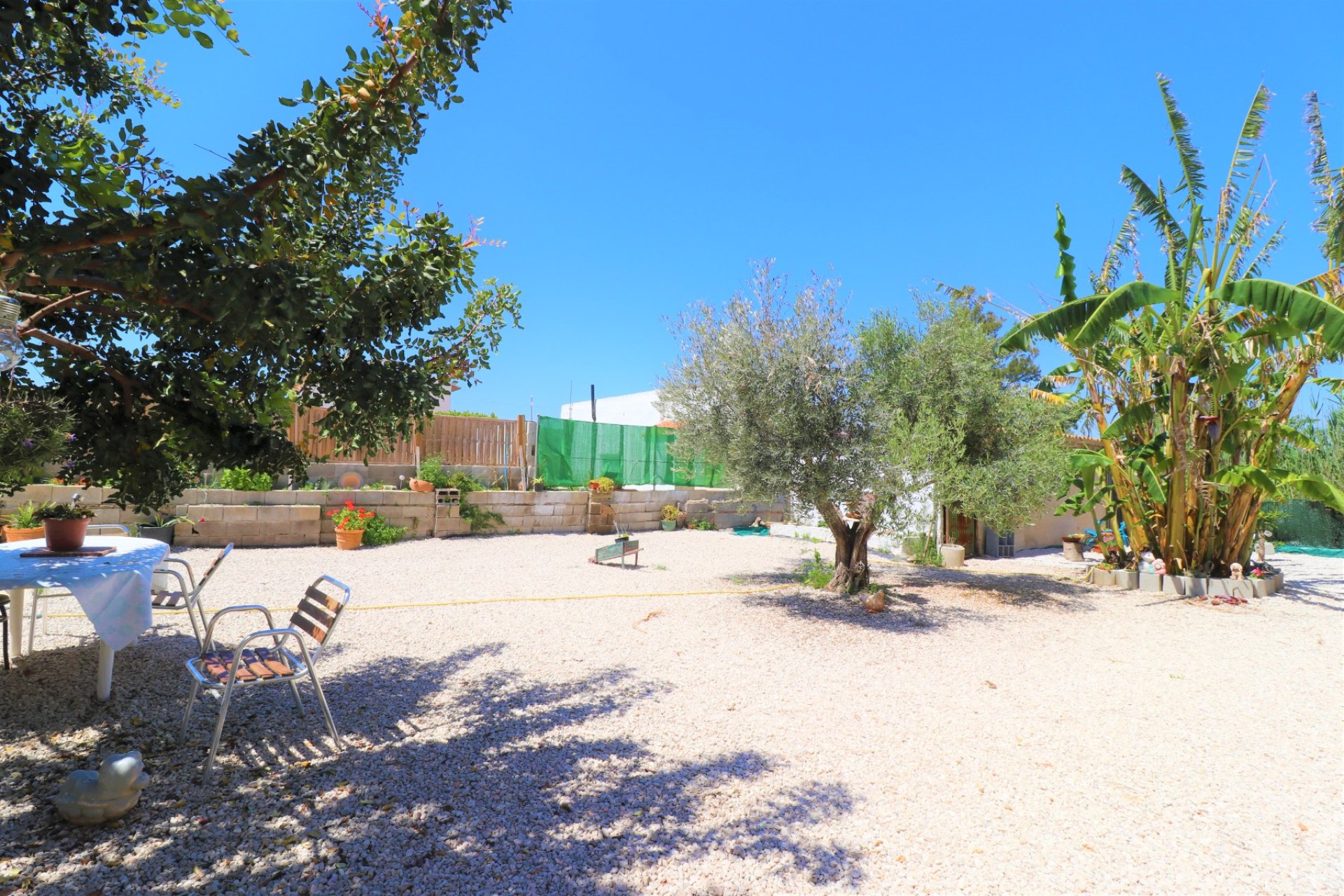 Resale - Country Property -
Dolores