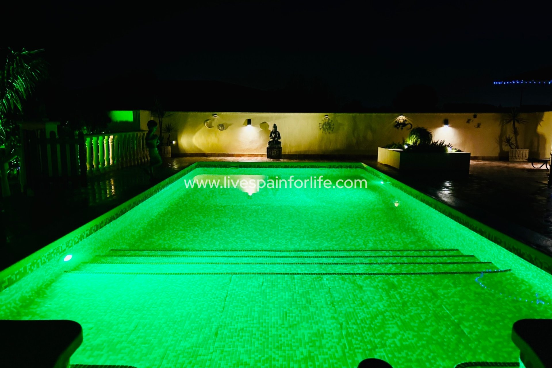 Resale - Country Property -
Dolores