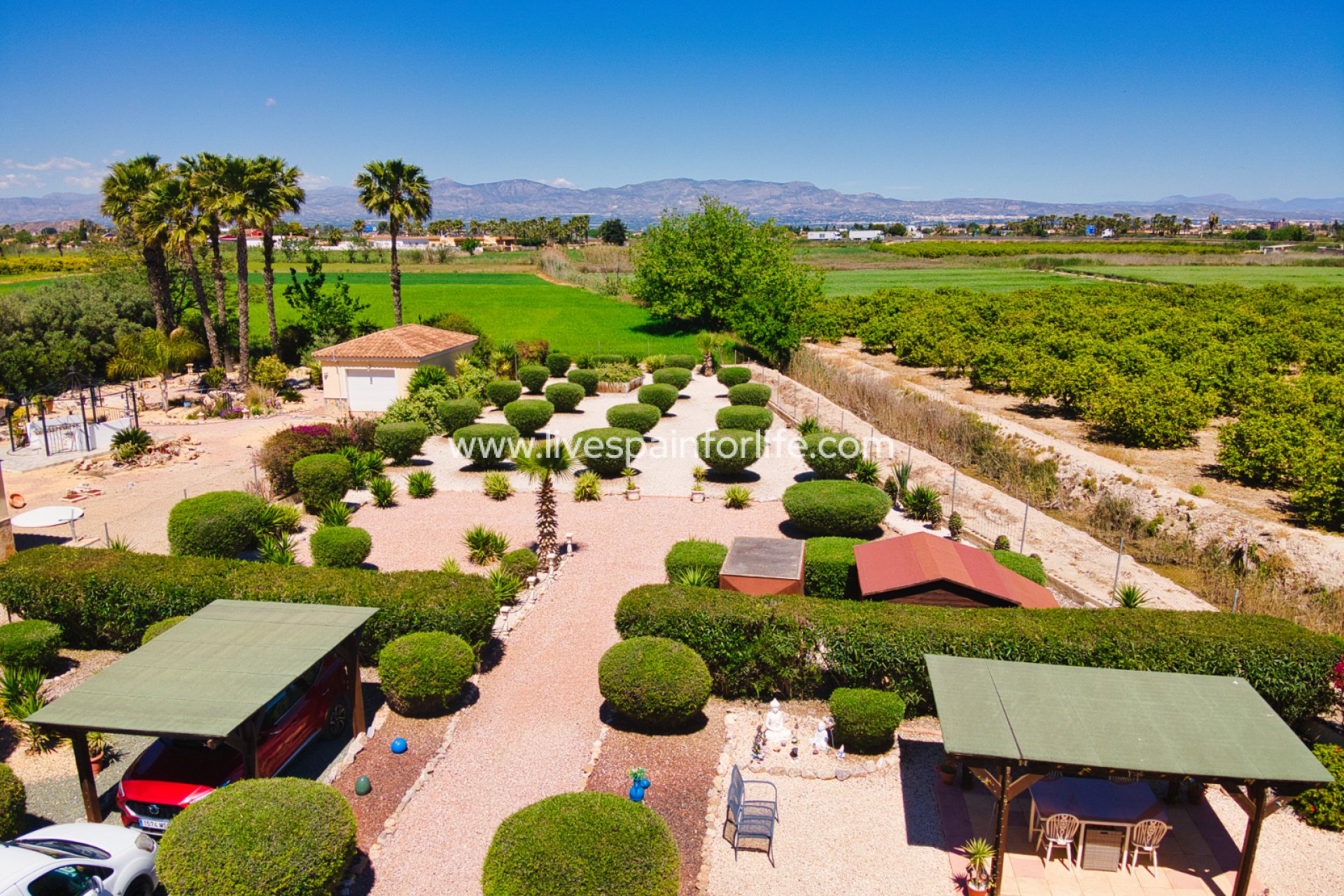 Resale - Country Property -
Dolores