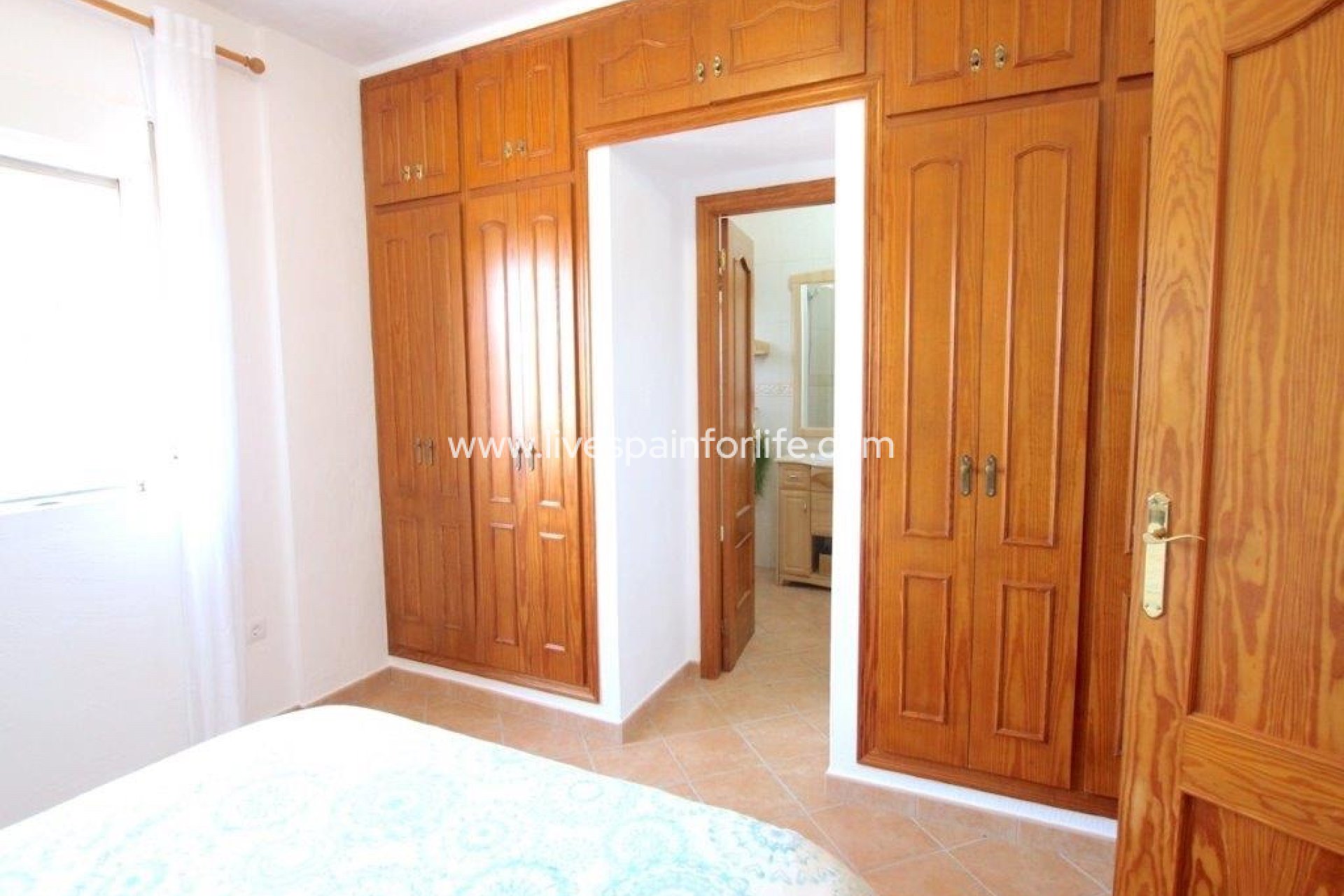 Resale - Country Property -
Dolores