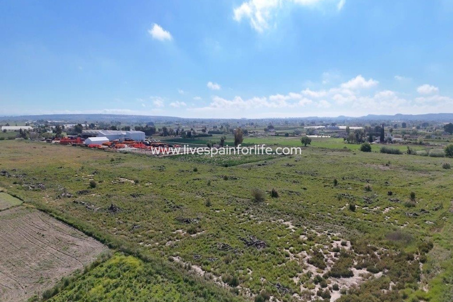 Resale - Country Property -
Dolores