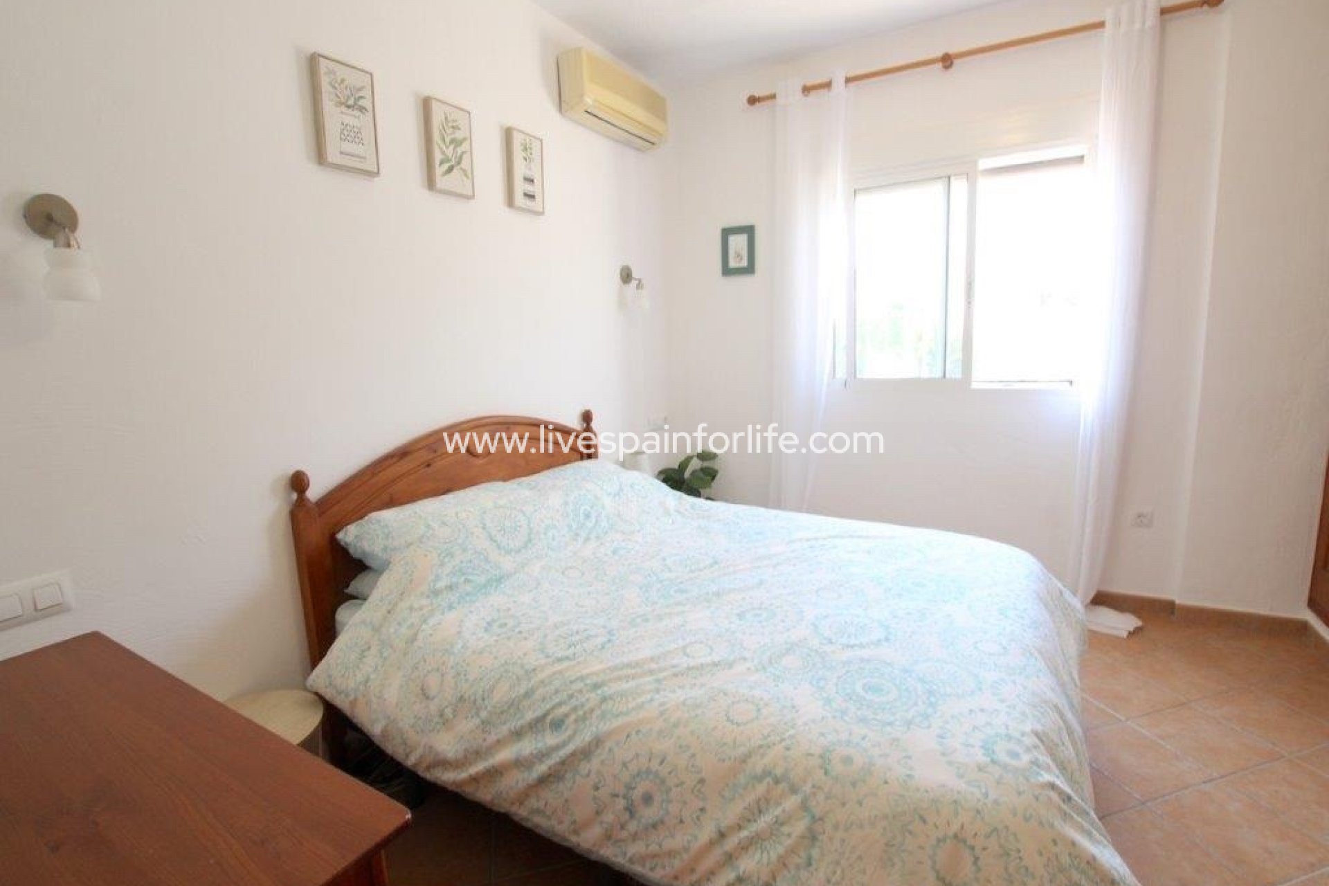 Resale - Country Property -
Dolores