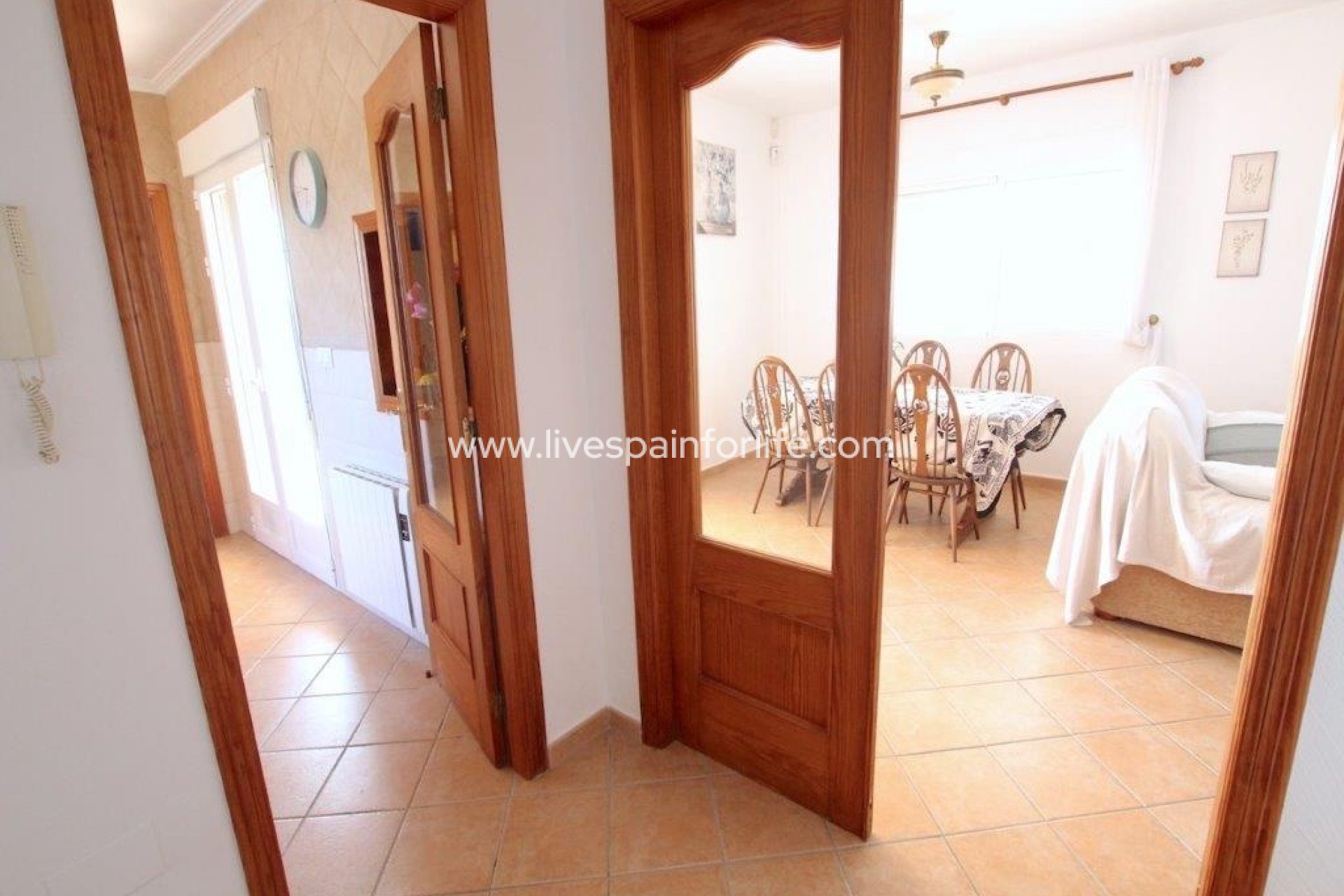 Resale - Country Property -
Dolores