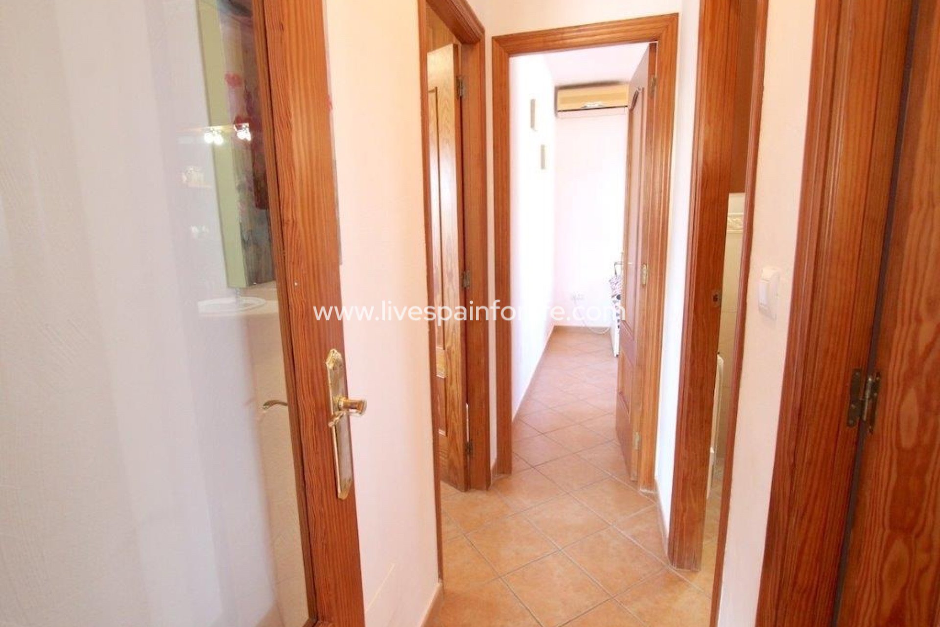 Resale - Country Property -
Dolores