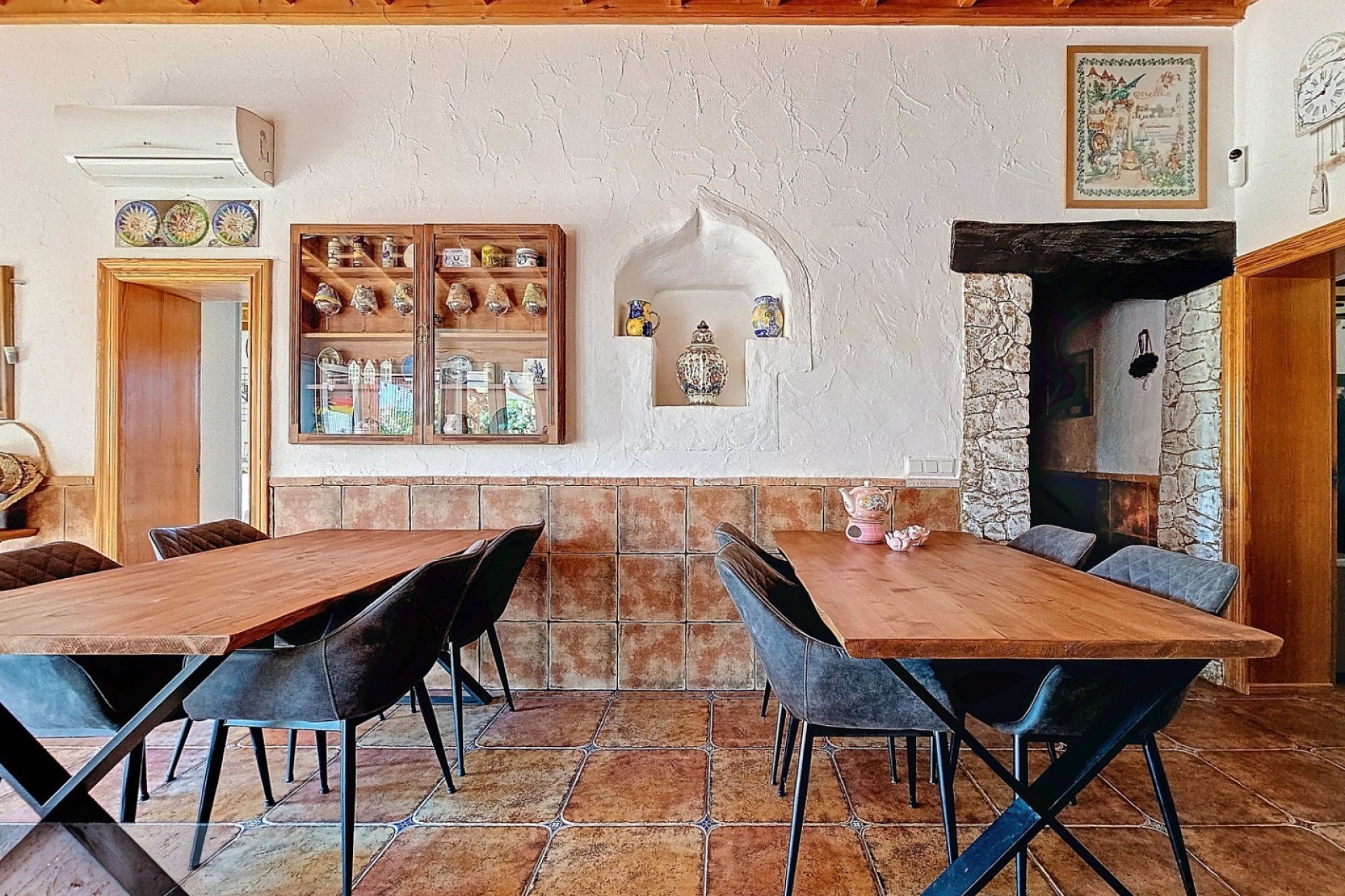 Resale - Country Property -
El Realengo