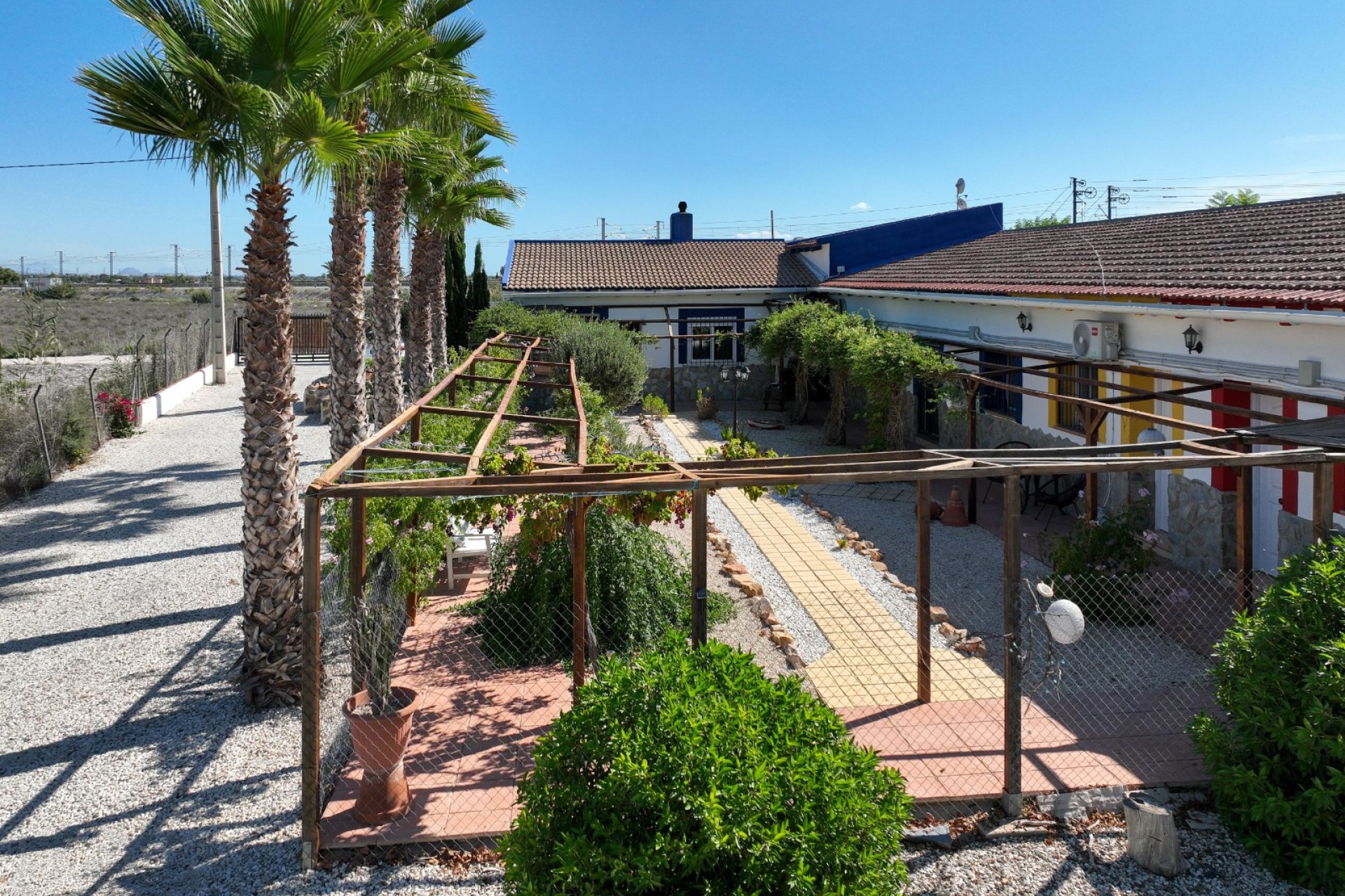 Resale - Country Property -
El Realengo