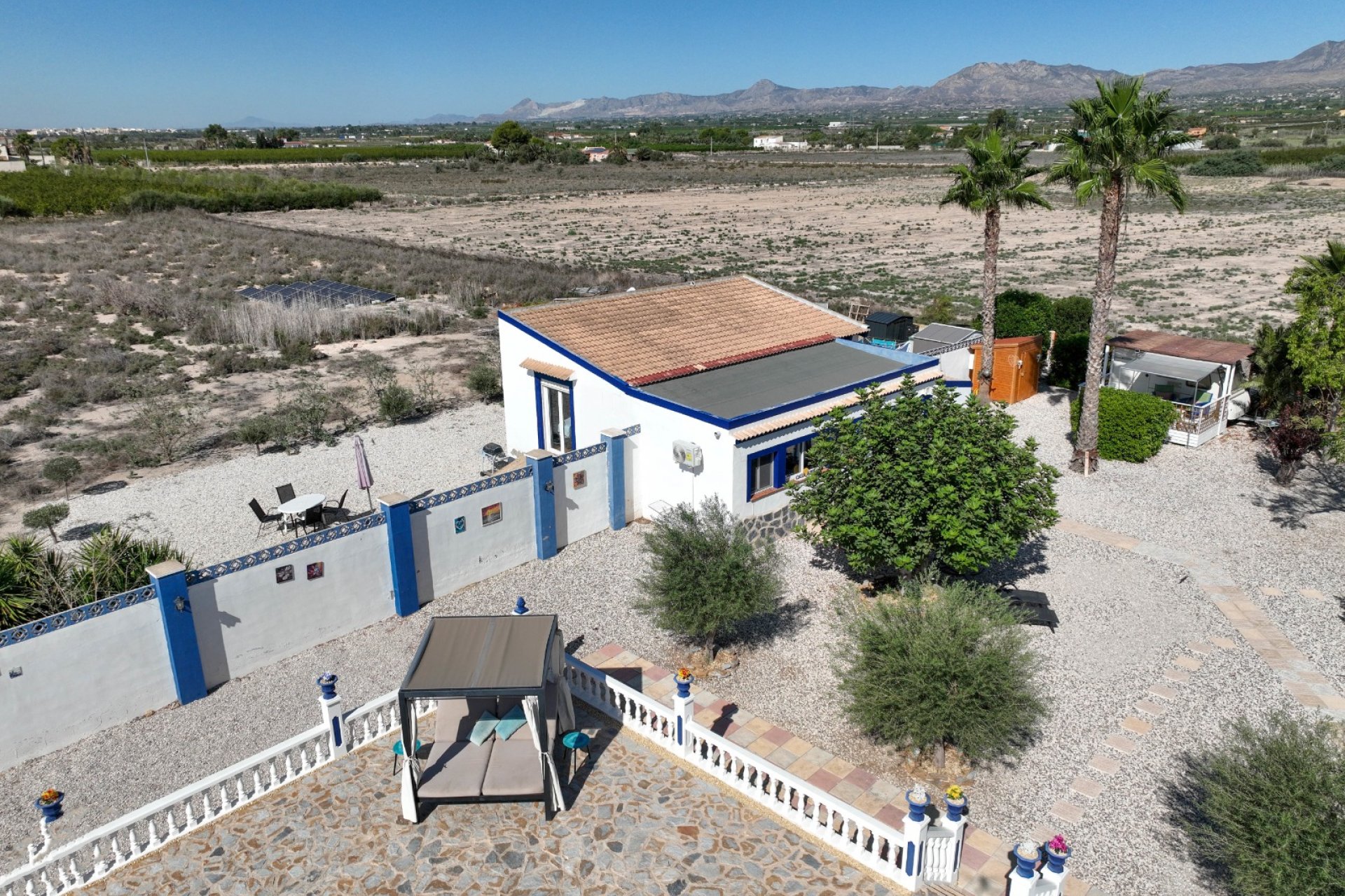 Resale - Country Property -
El Realengo