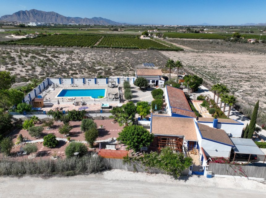 Resale - Country Property -
El Realengo