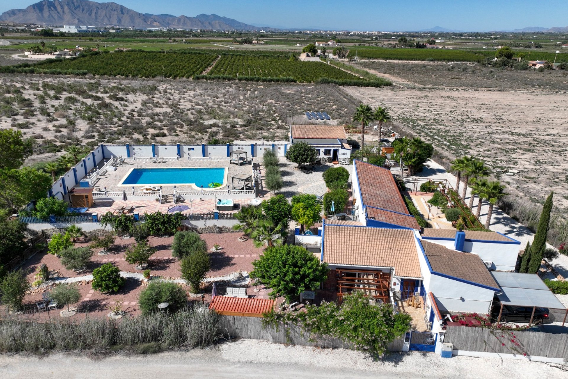 Resale - Country Property -
El Realengo